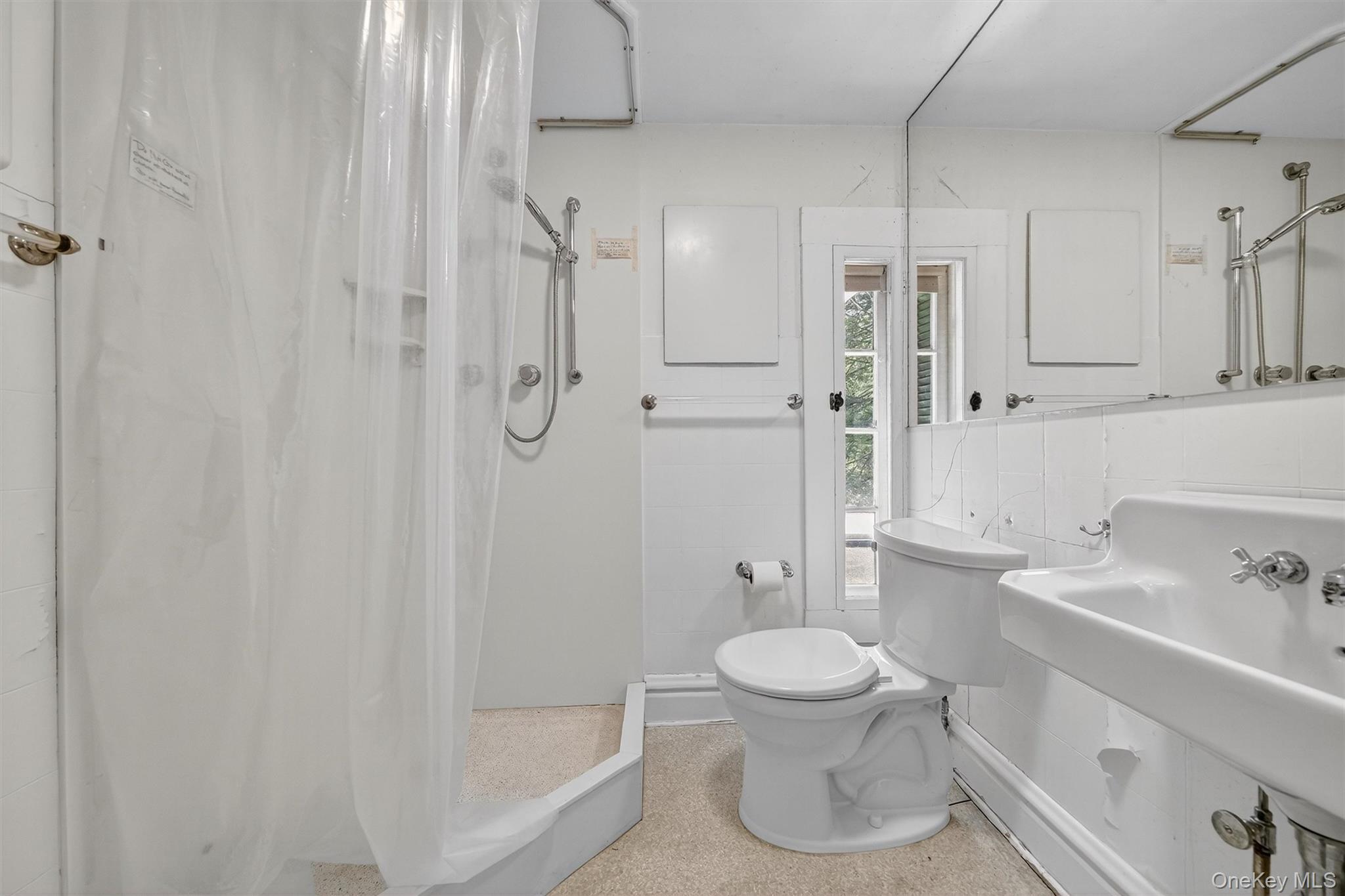 Single Family Arcady  Westchester County, NY 10562, MLS-901618-30