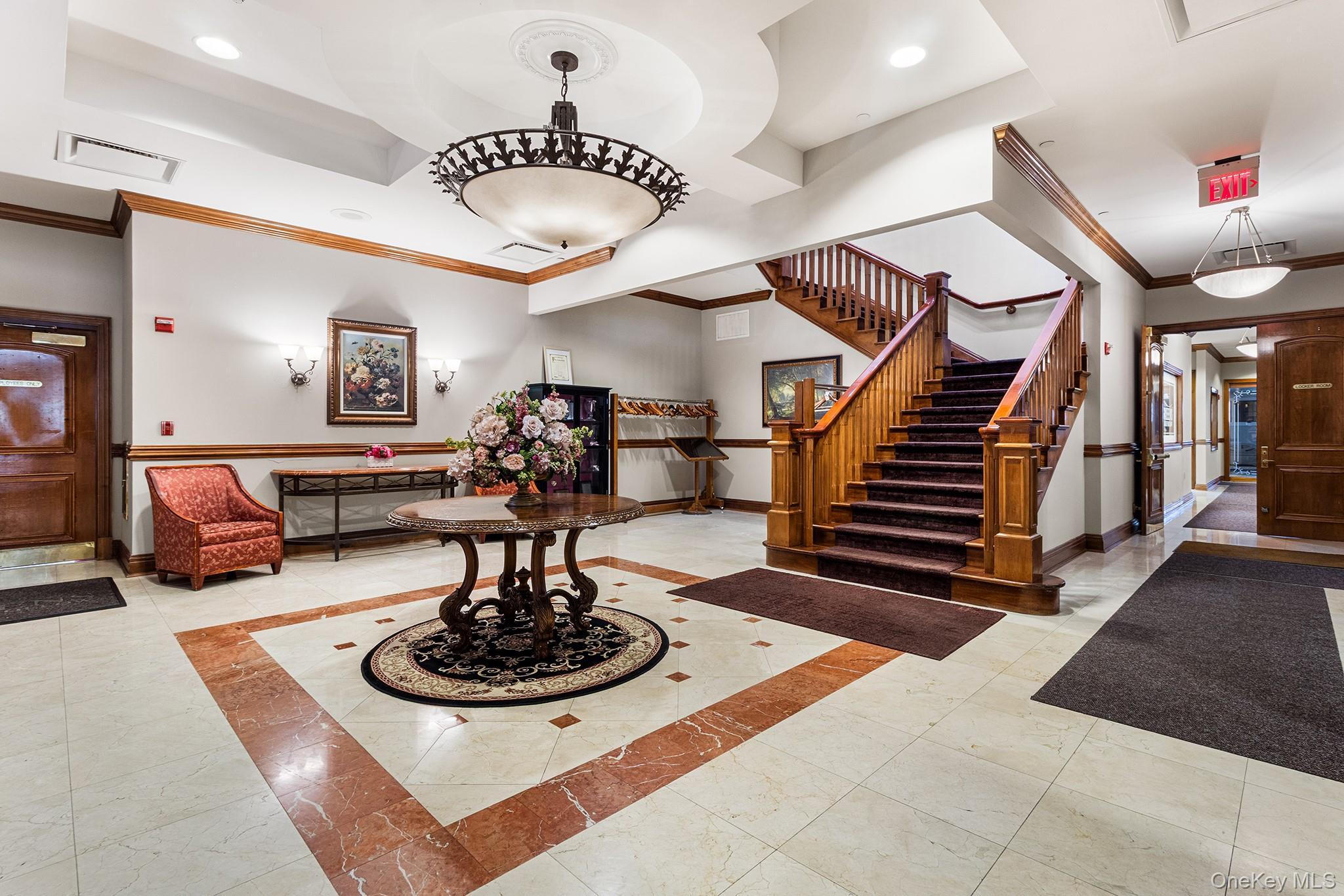 Condo Altessa  Suffolk County, NY 11747, MLS-901619-36