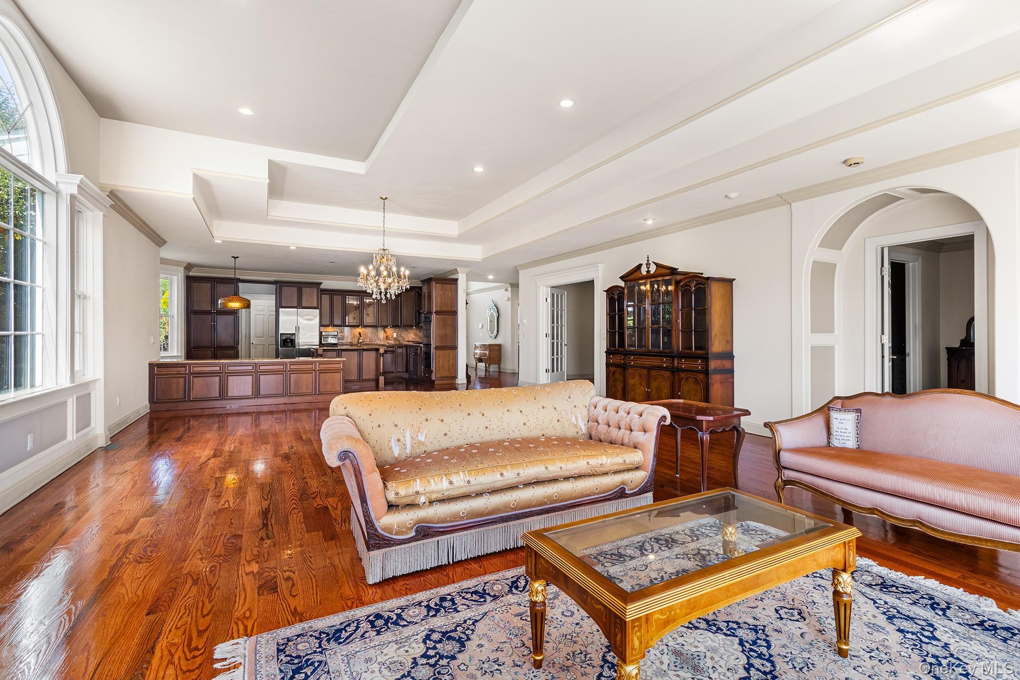Condo Altessa  Suffolk County, NY 11747, MLS-901619-6