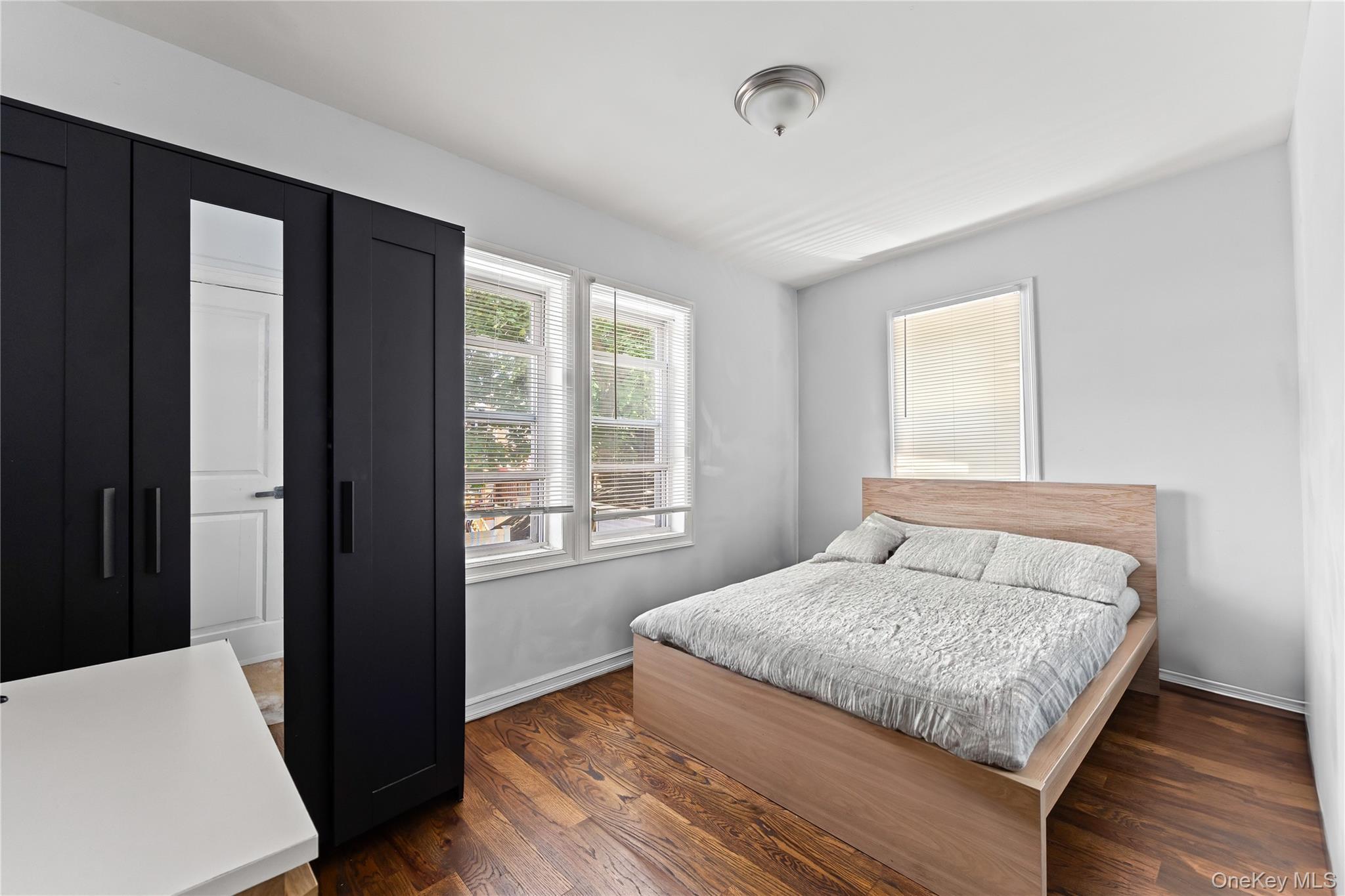 Single Family Wickham  Bronx, NY 10466, MLS-901626-4