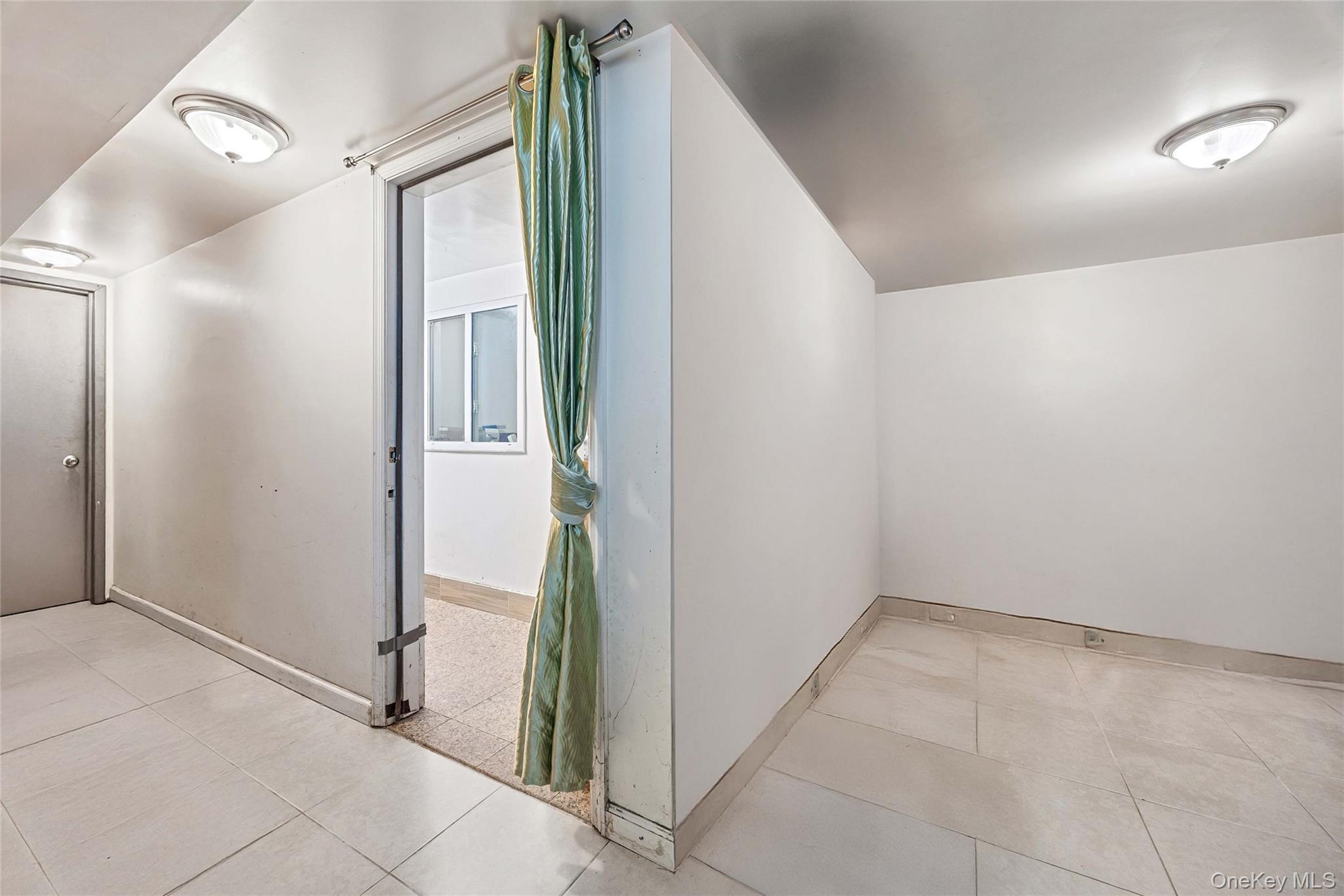 Single Family Booth Memorial Queens, NY 11355, MLS-901627-19