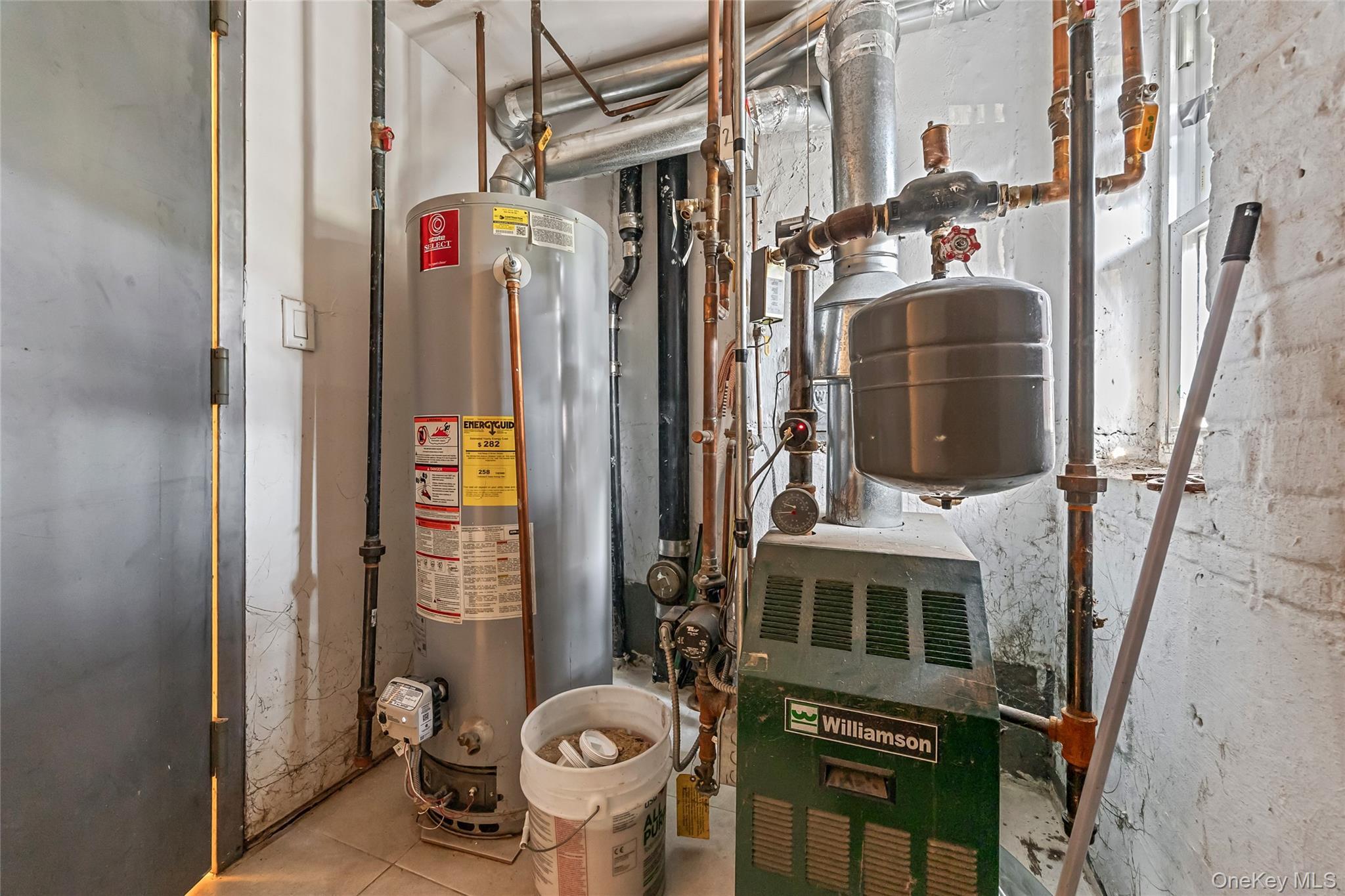 Single Family Booth Memorial Queens, NY 11355, MLS-901627-20