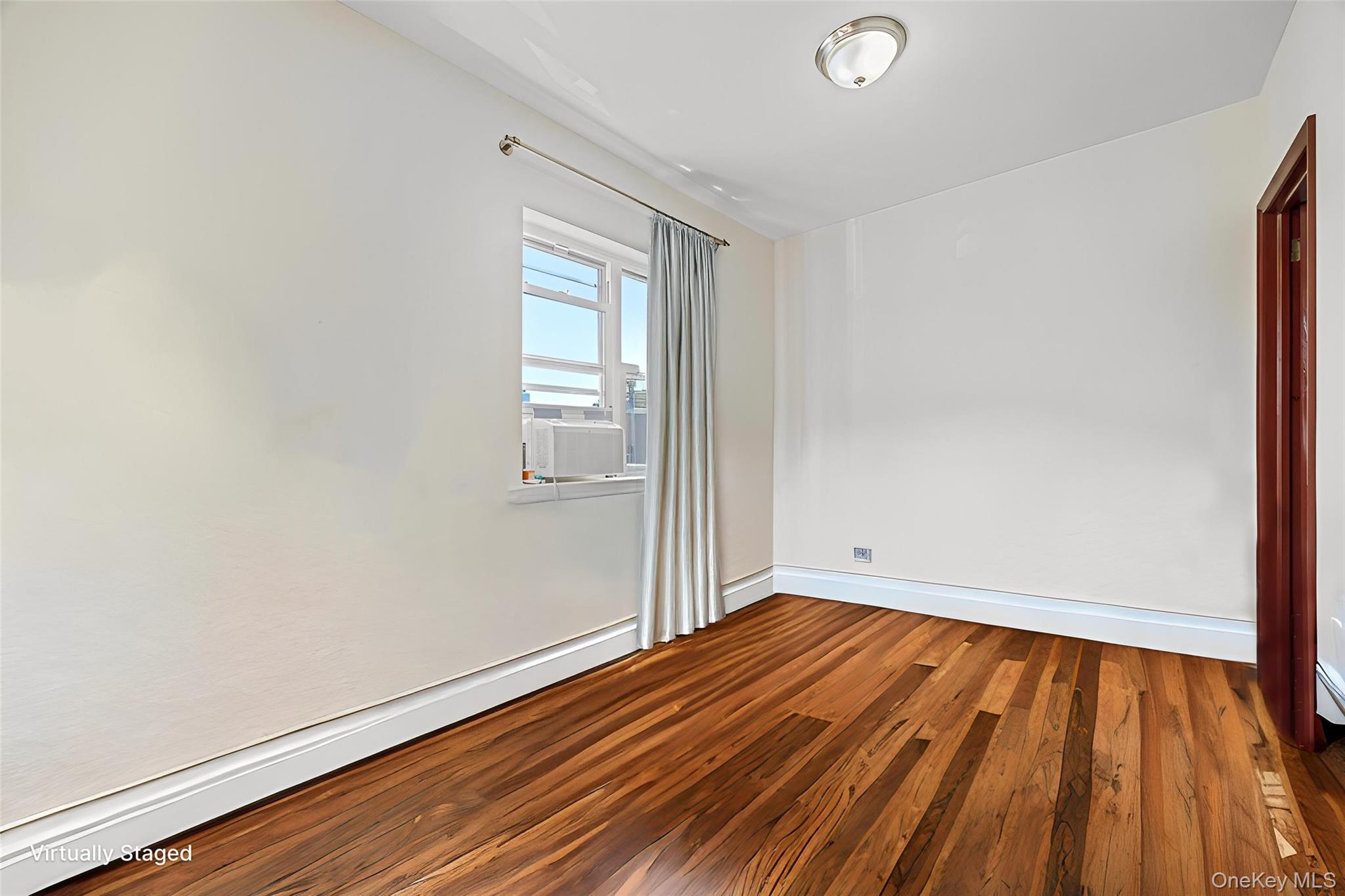 Single Family Booth Memorial Queens, NY 11355, MLS-901627-9