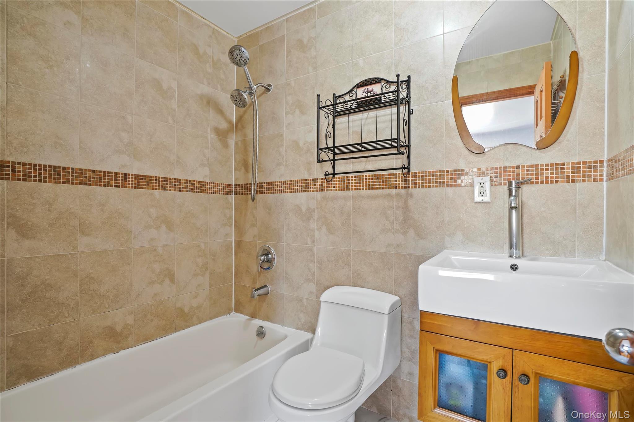 Single Family Metropolitan Queens, NY 11379, MLS-901630-13