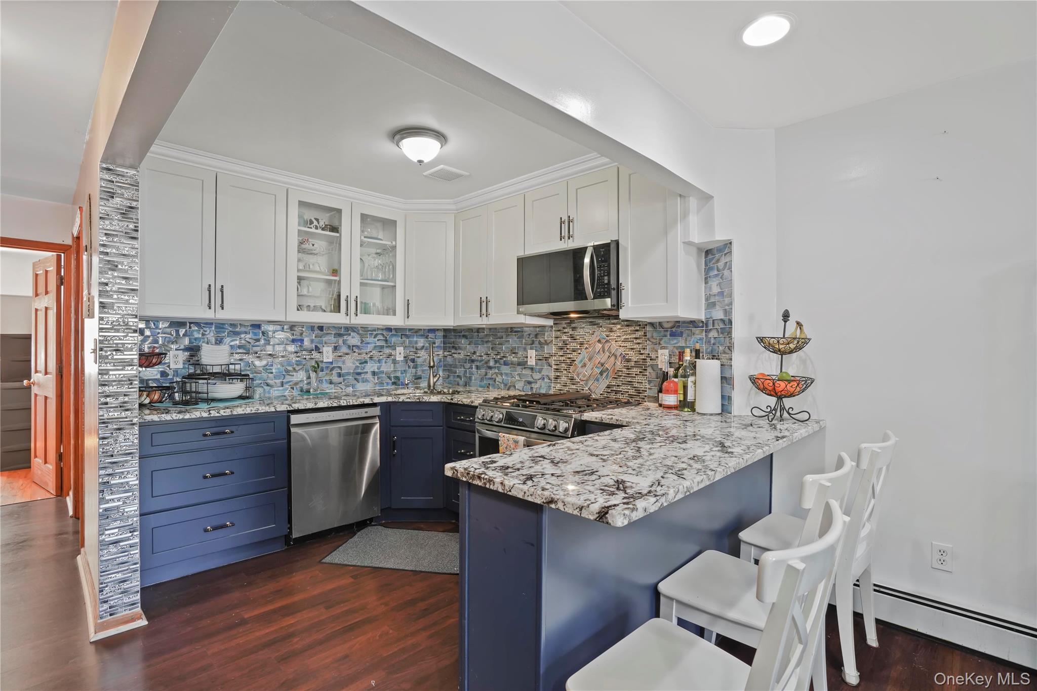 Single Family Metropolitan Queens, NY 11379, MLS-901630-7