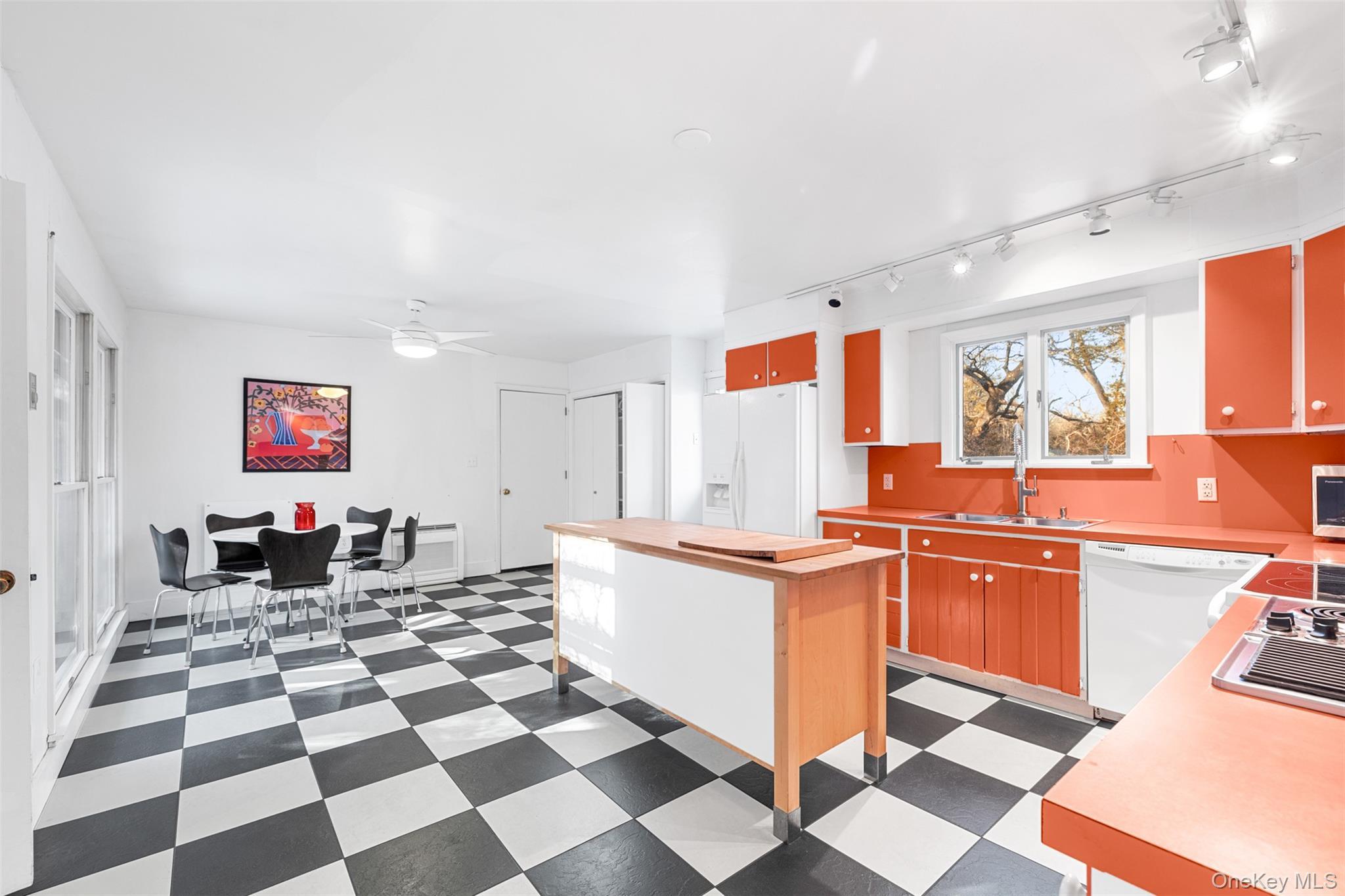 Single Family Chodikee Lake  Ulster County, NY 12528, MLS-901631-36