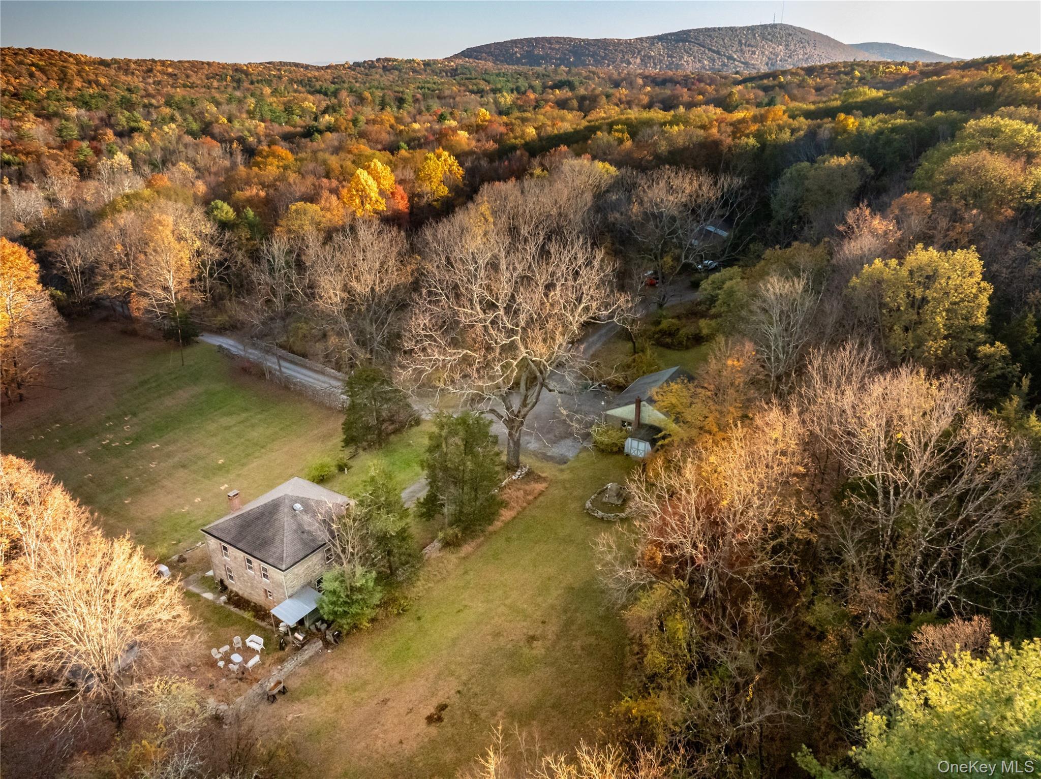 Single Family Chodikee Lake  Ulster County, NY 12528, MLS-901631-50