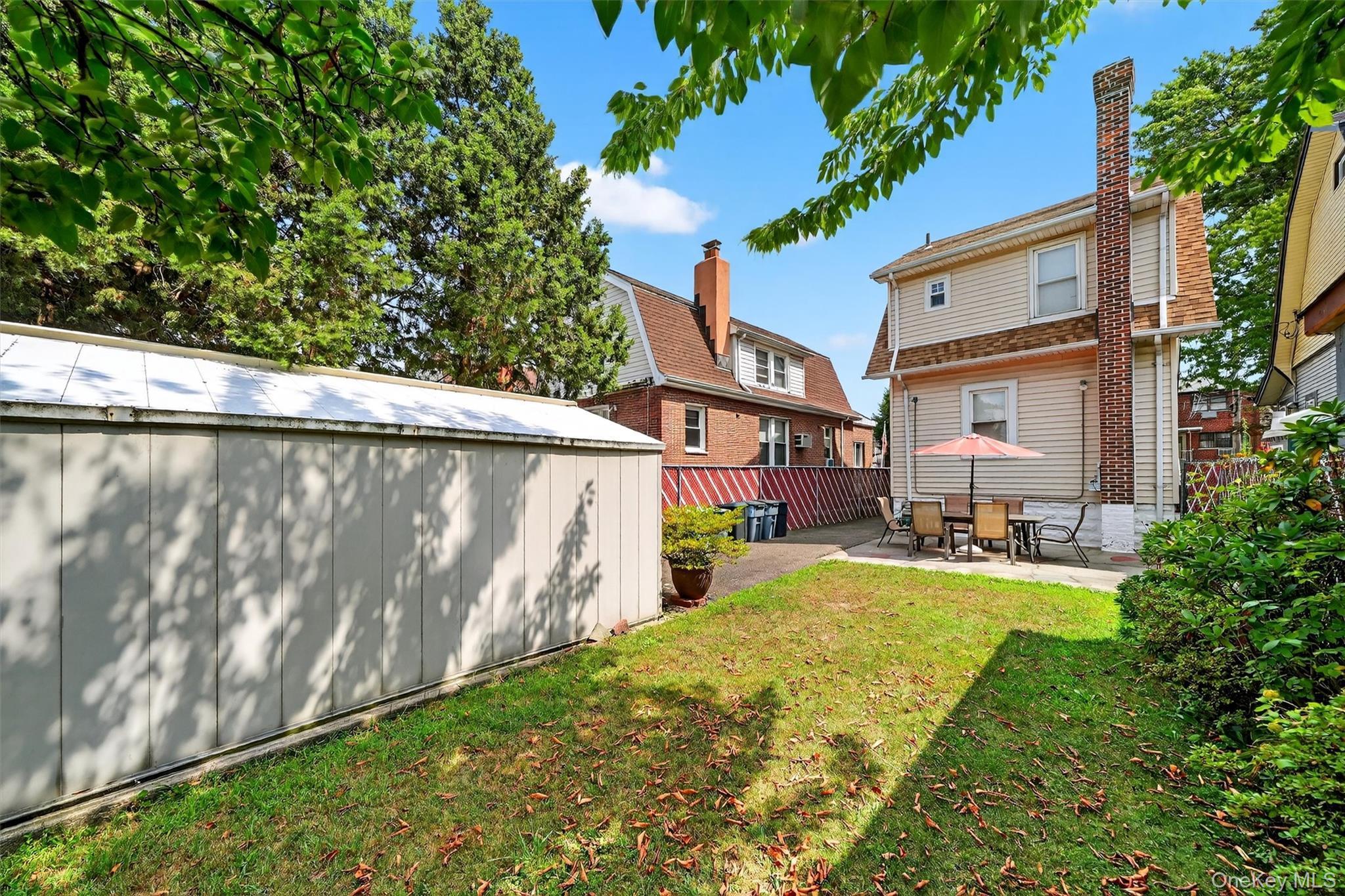 Single Family Revere  Bronx, NY 10465, MLS-901665-39