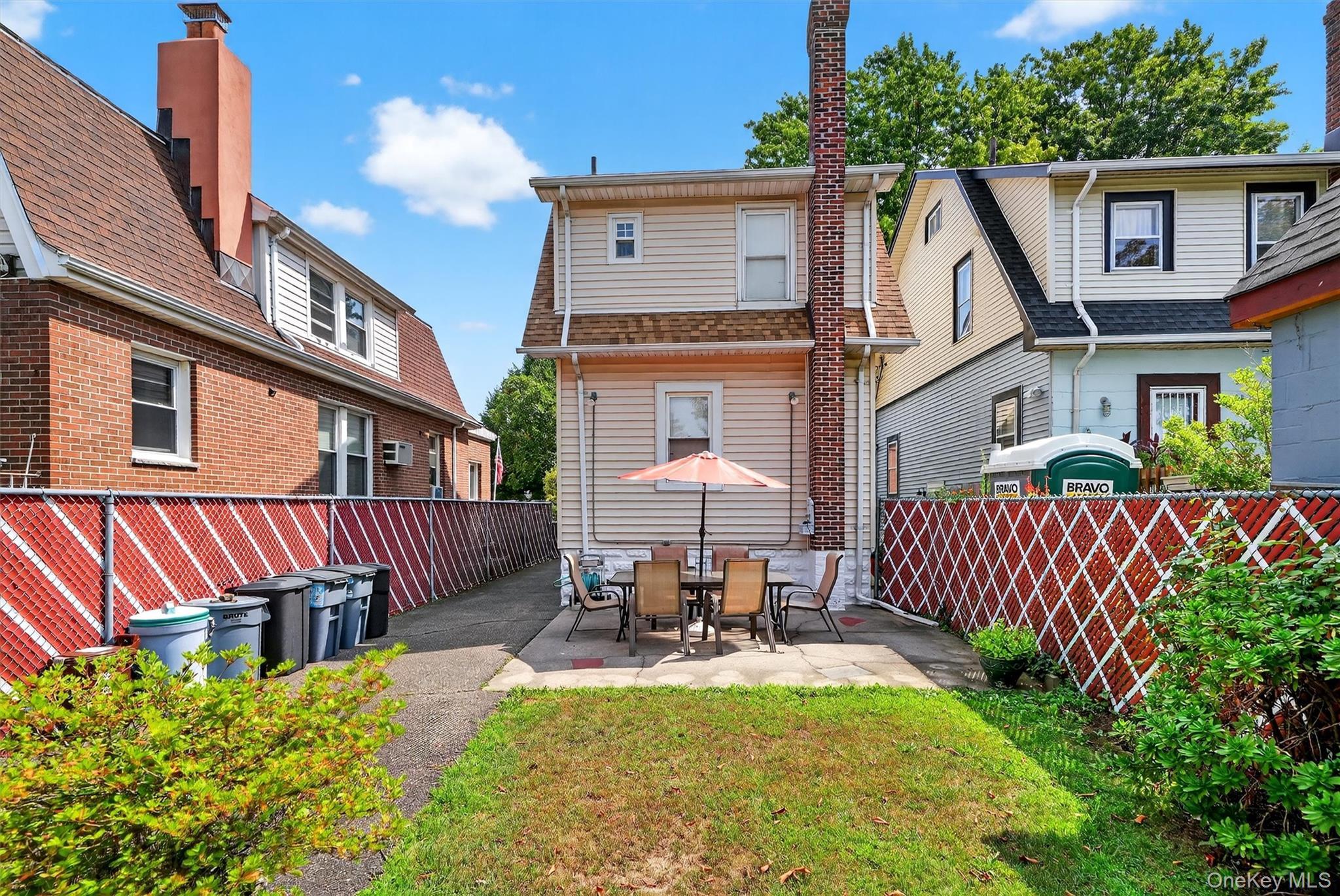 Single Family Revere  Bronx, NY 10465, MLS-901665-40