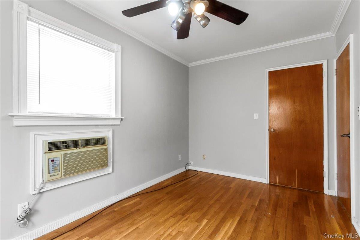 Single Family Radcliff  Bronx, NY 10462, MLS-901680-13