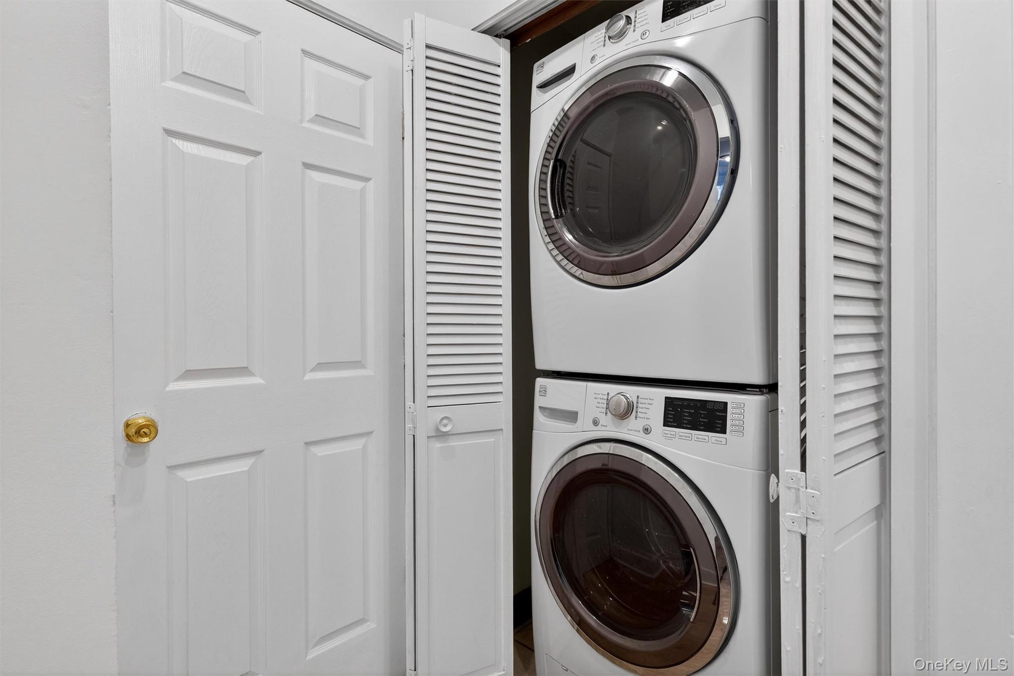 Single Family East  Orange County, NY 10940, MLS-901698-15