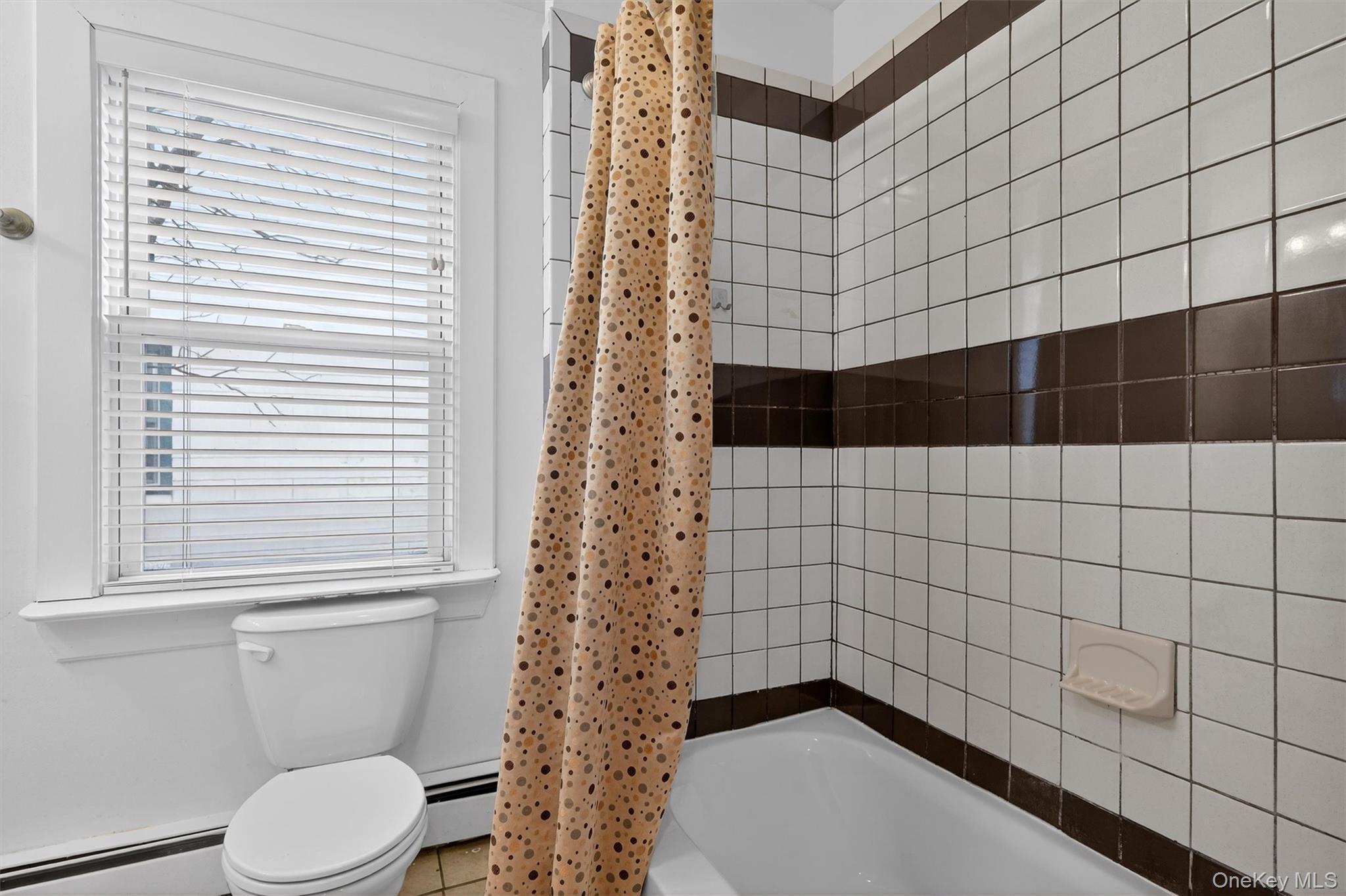 Single Family East  Orange County, NY 10940, MLS-901698-16