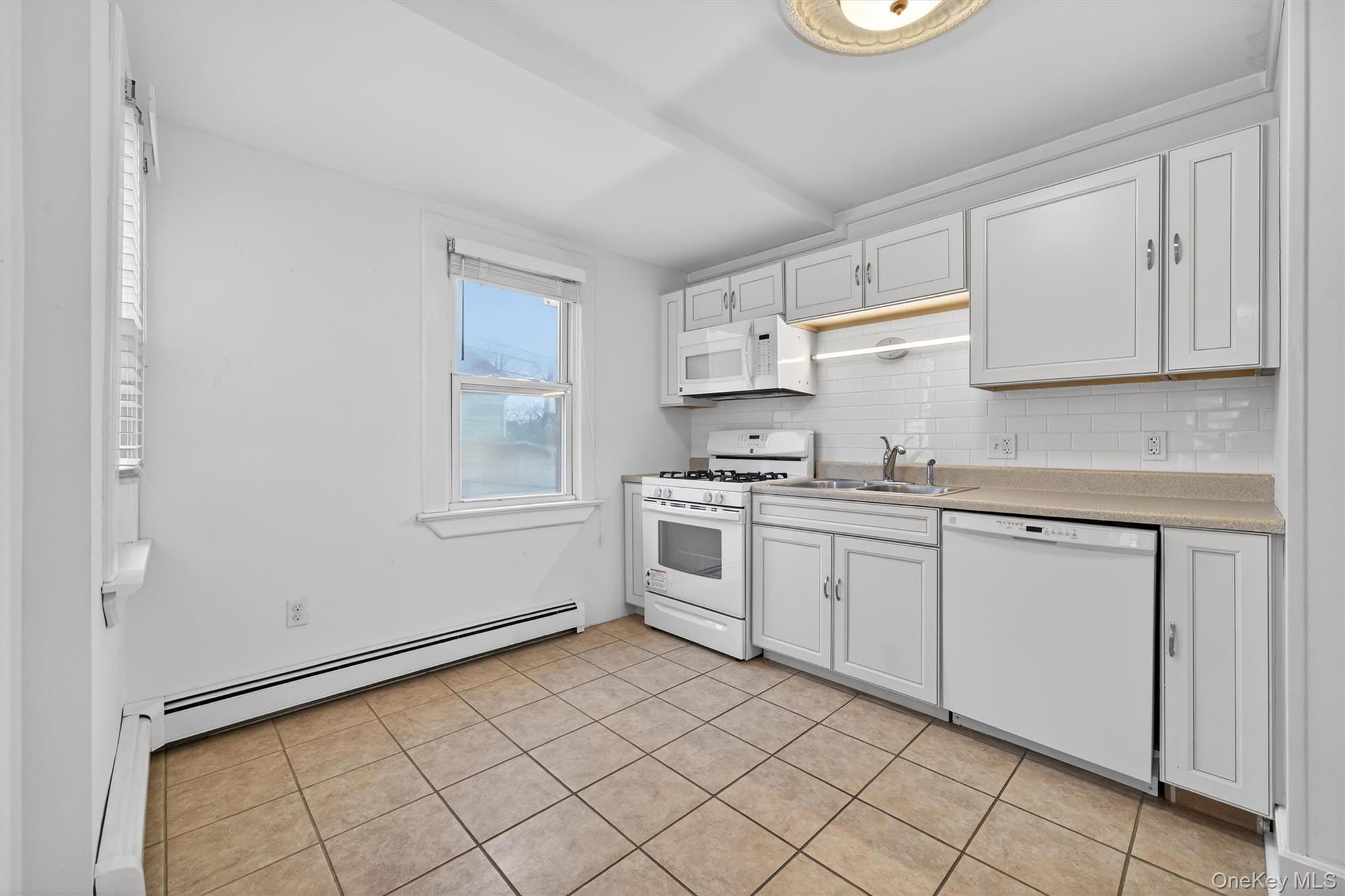 Single Family East  Orange County, NY 10940, MLS-901698-27