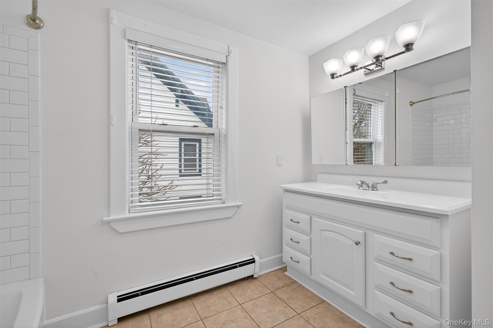 Single Family East  Orange County, NY 10940, MLS-901698-29