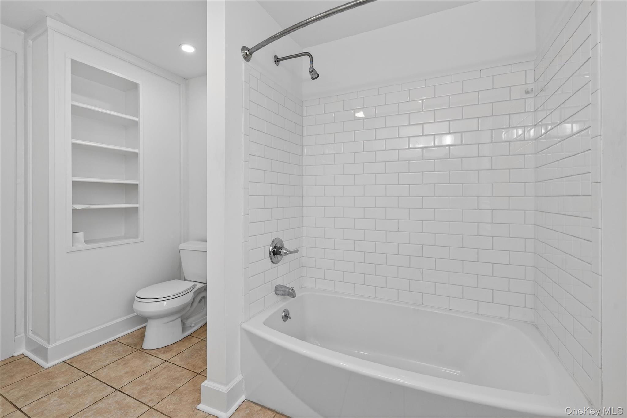 Single Family East  Orange County, NY 10940, MLS-901698-30