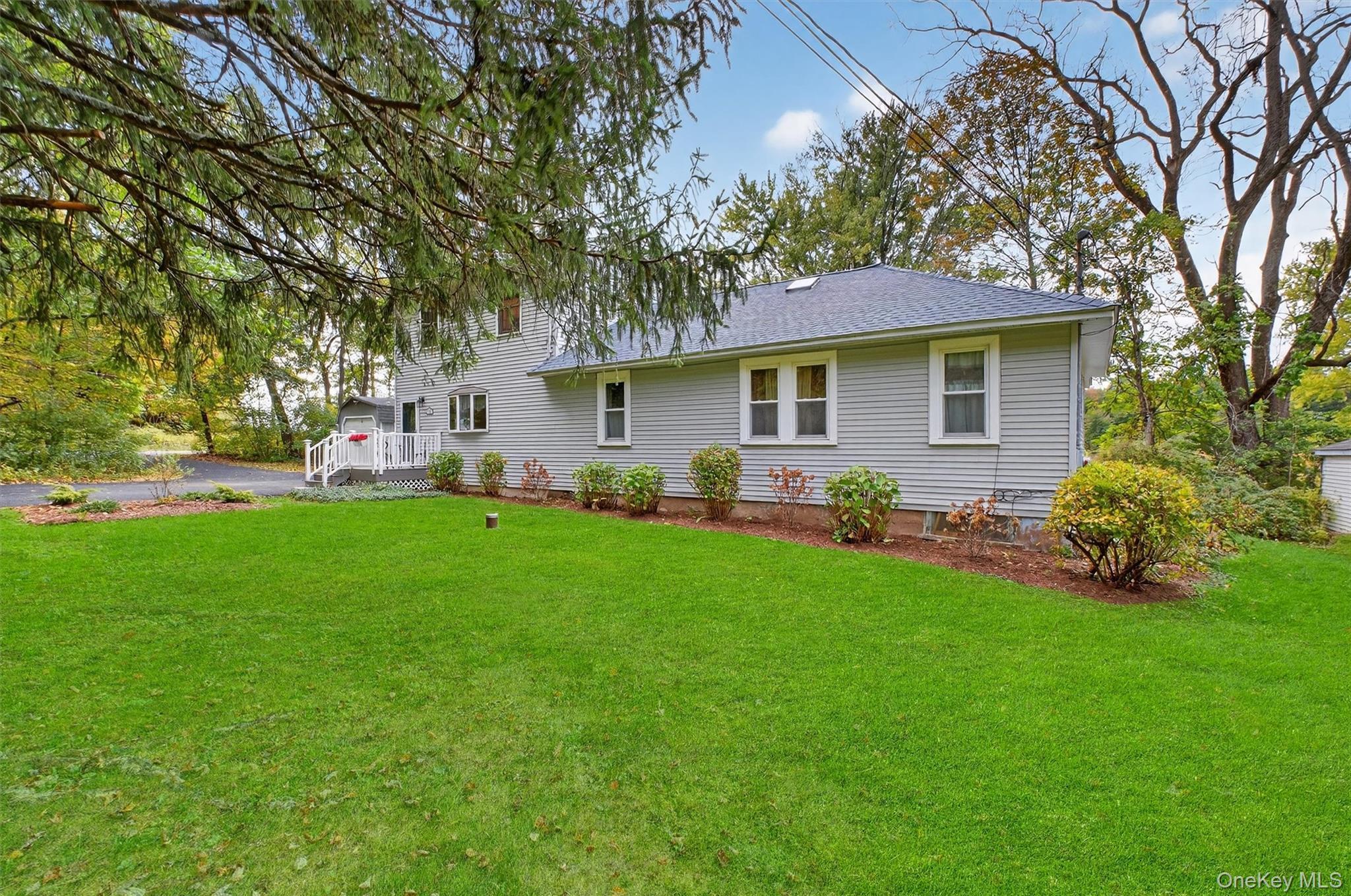 Single Family Canoe Hill Ulster County, NY 12477, MLS-901768-6