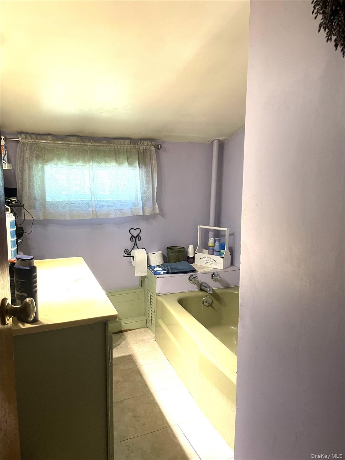 Single Family Douglas Dutchess County, NY 12590, MLS-901797-17