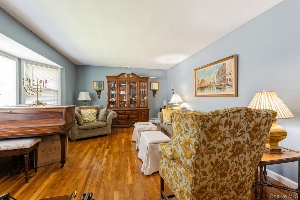 Single Family Hempstead  Nassau County, NY 11552, MLS-901830-2