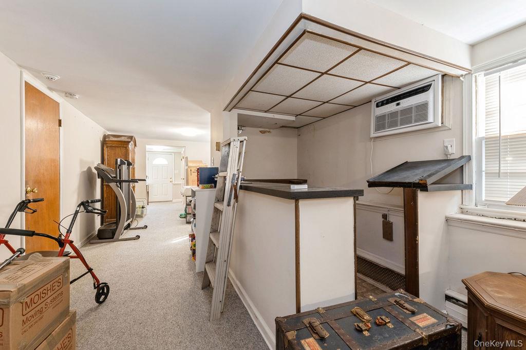 Single Family Hempstead  Nassau County, NY 11552, MLS-901830-8