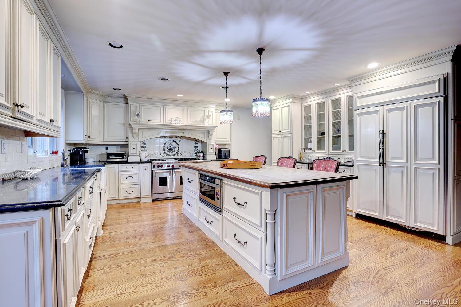 Single Family Tor Rockland County, NY 10956, MLS-901871-11