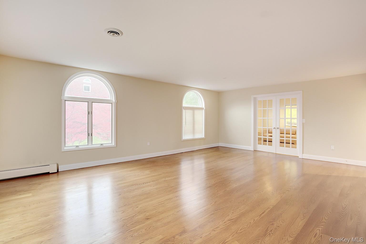 Single Family Tor Rockland County, NY 10956, MLS-901871-15