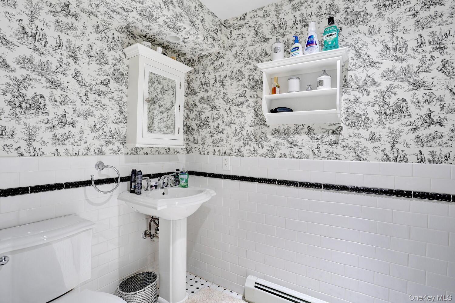 Single Family Tor  Rockland County, NY 10956, MLS-901871-23