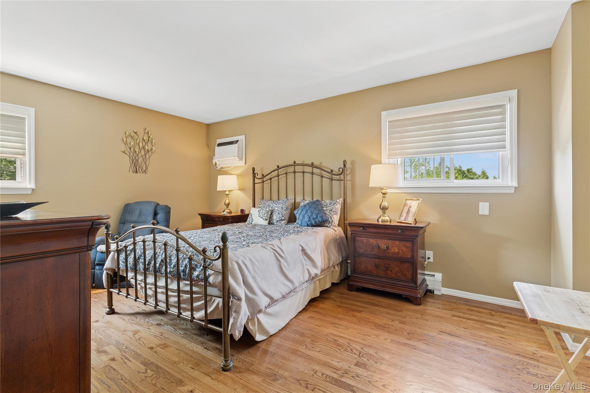 Single Family Mark  Suffolk County, NY 11738, MLS-901887-12