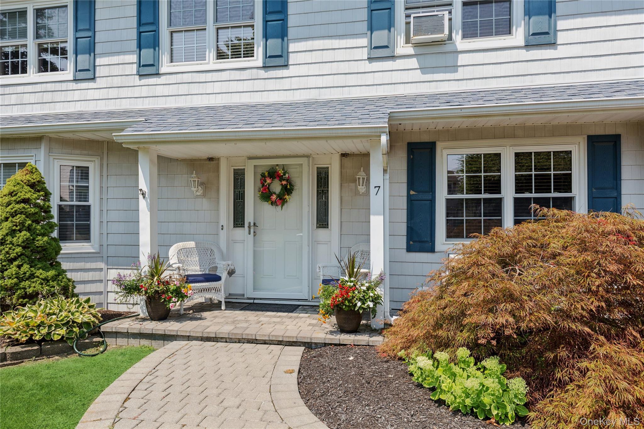 Single Family Mark  Suffolk County, NY 11738, MLS-901887-32