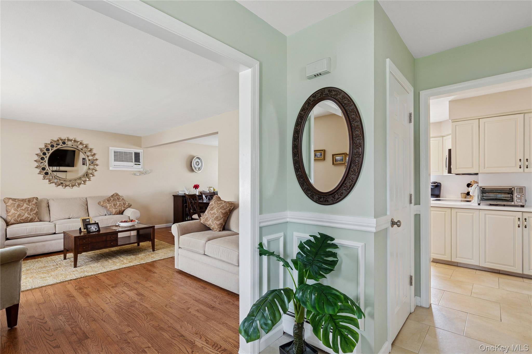 Single Family Mark  Suffolk County, NY 11738, MLS-901887-8