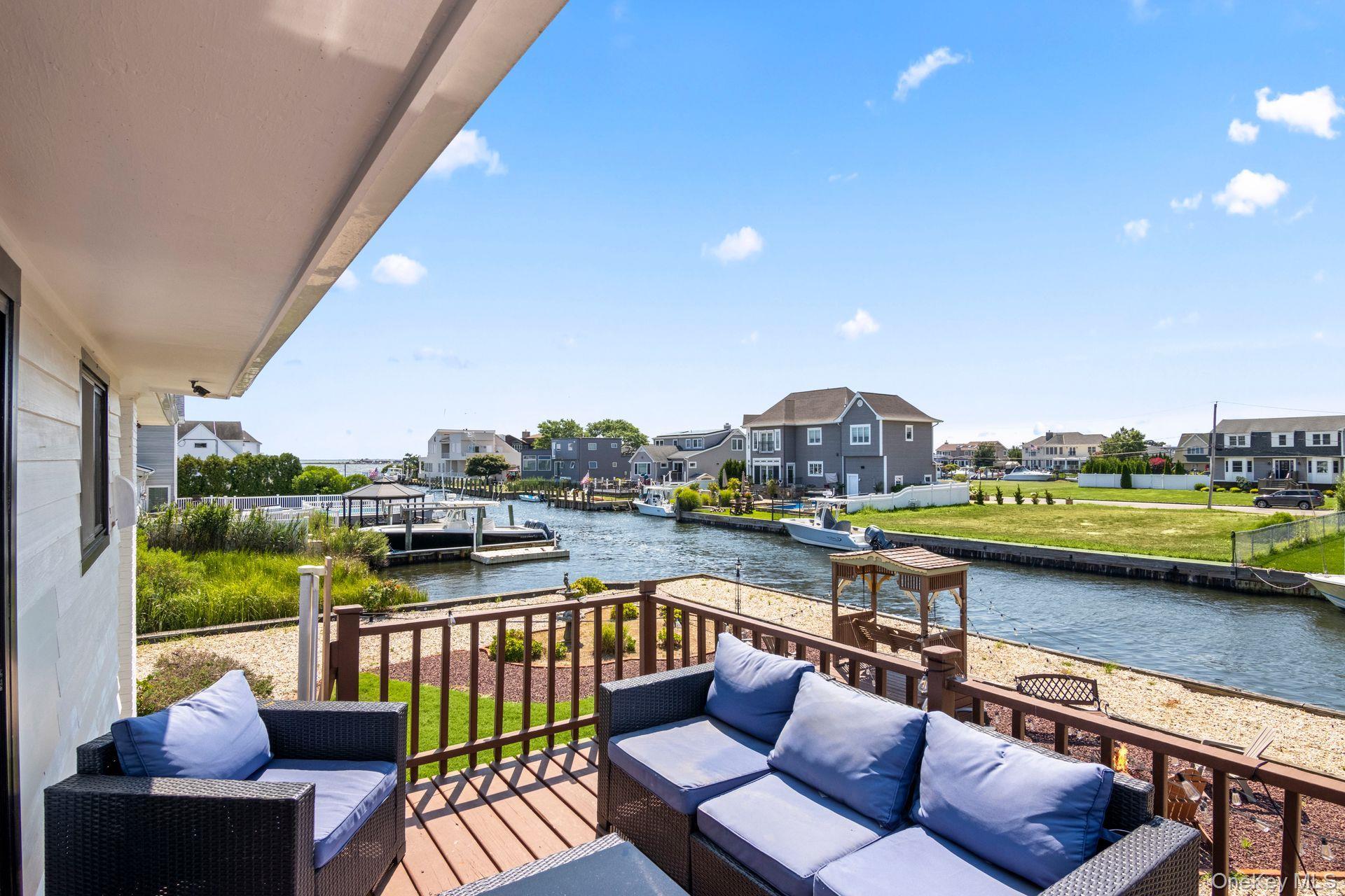 Single Family Sequams Lane  Suffolk County, NY 11795, MLS-901947-33