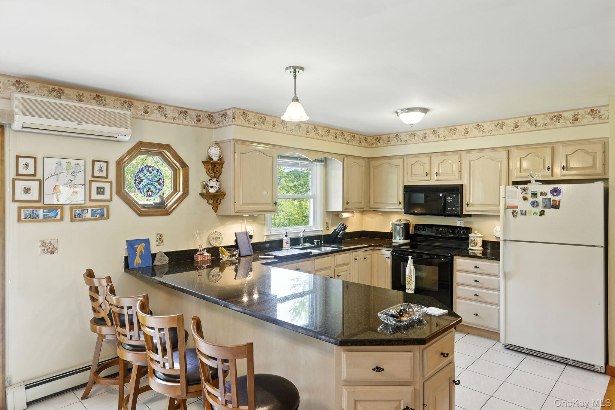 Single Family Parliman  Dutchess County, NY 12540, MLS-901968-12