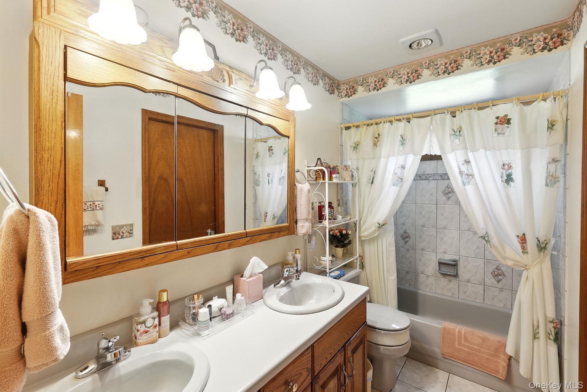 Single Family Parliman  Dutchess County, NY 12540, MLS-901968-15