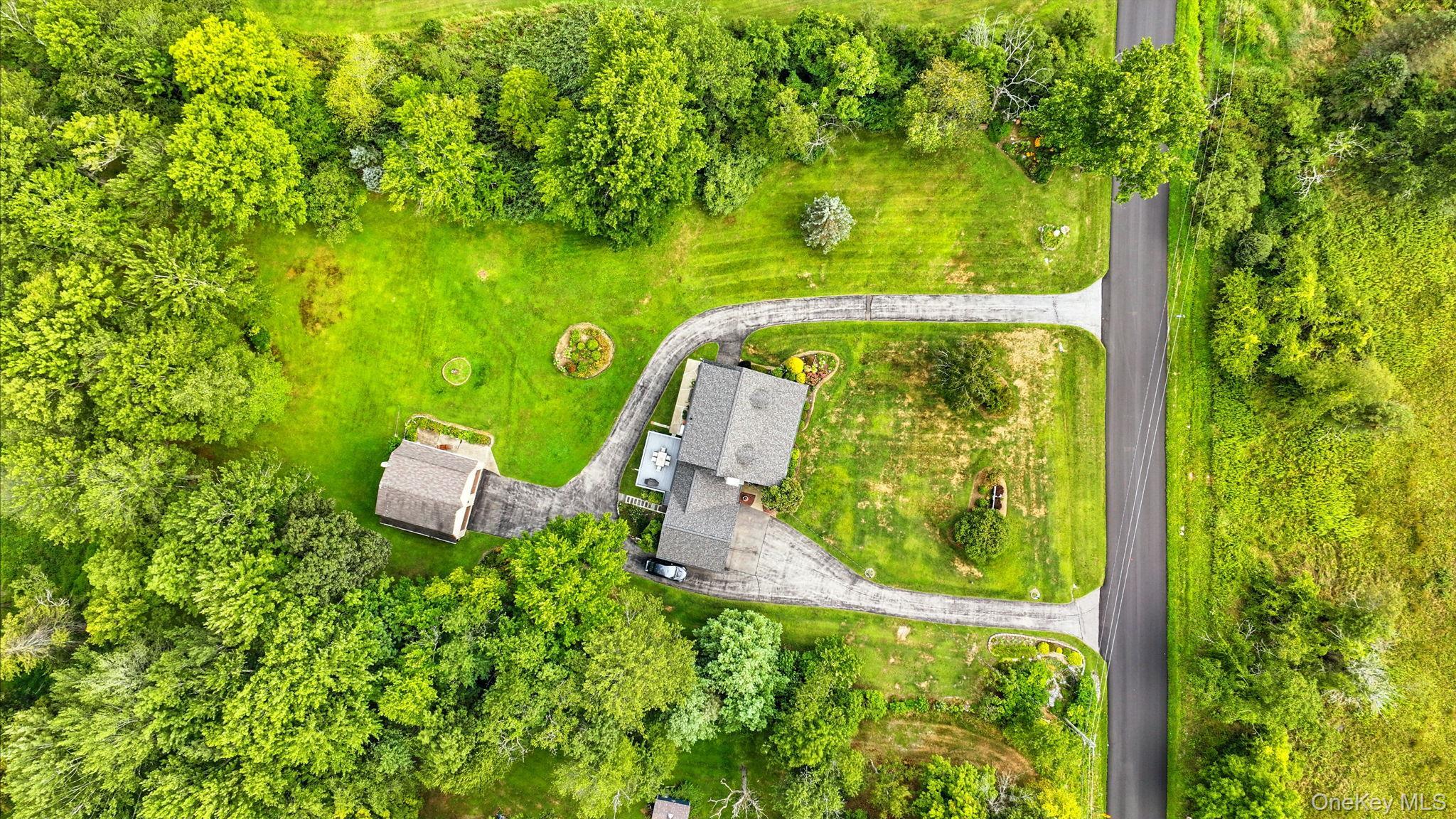 Single Family Parliman  Dutchess County, NY 12540, MLS-901968-38