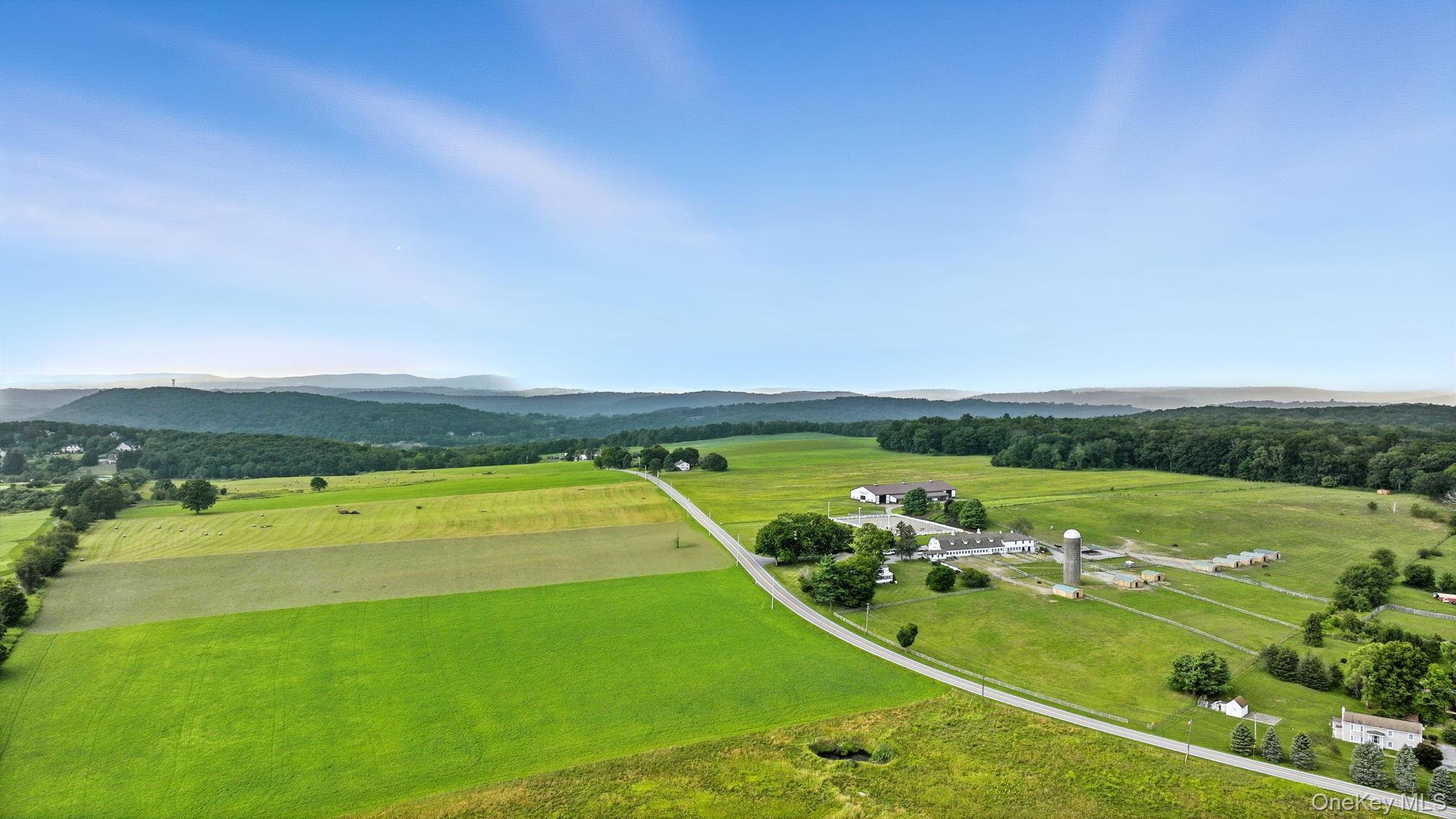 Single Family Parliman  Dutchess County, NY 12540, MLS-901968-41