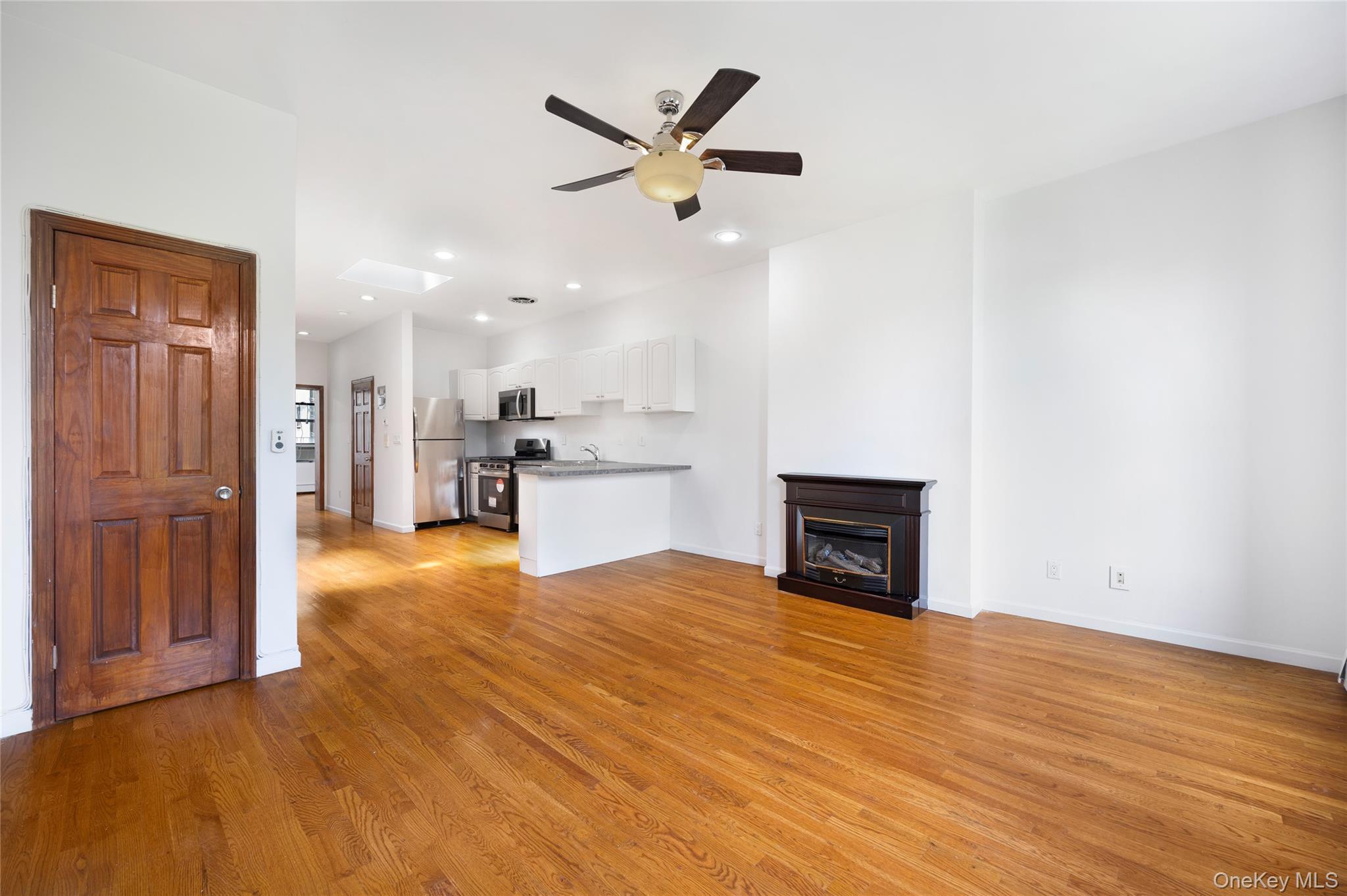 Apartment 136th  Manhattan, NY 10030, MLS-901990-5