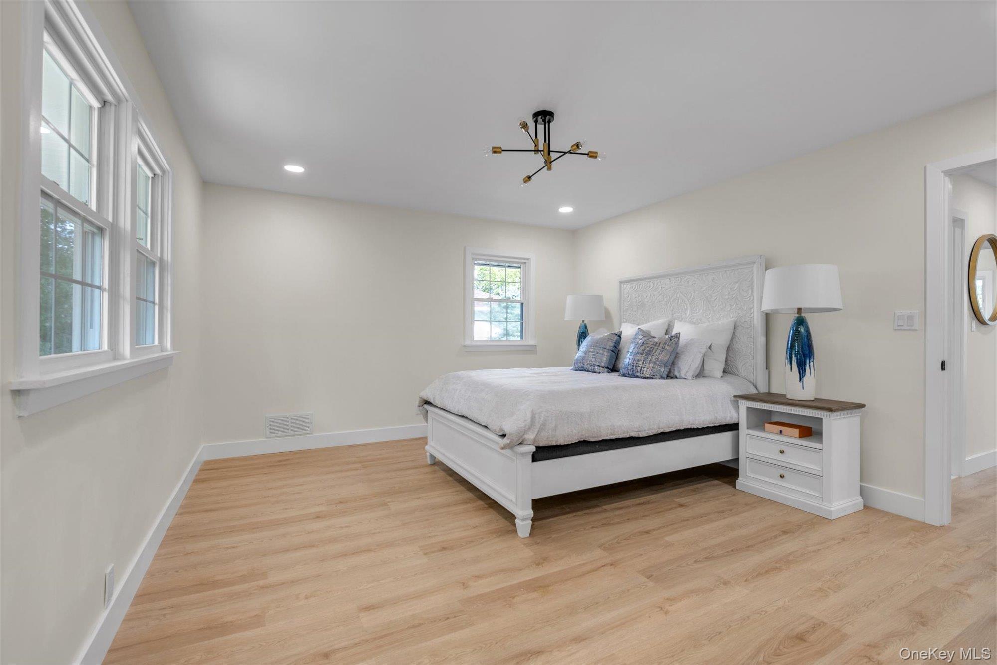 Single Family Wellington  Nassau County, NY 11590, MLS-902005-12