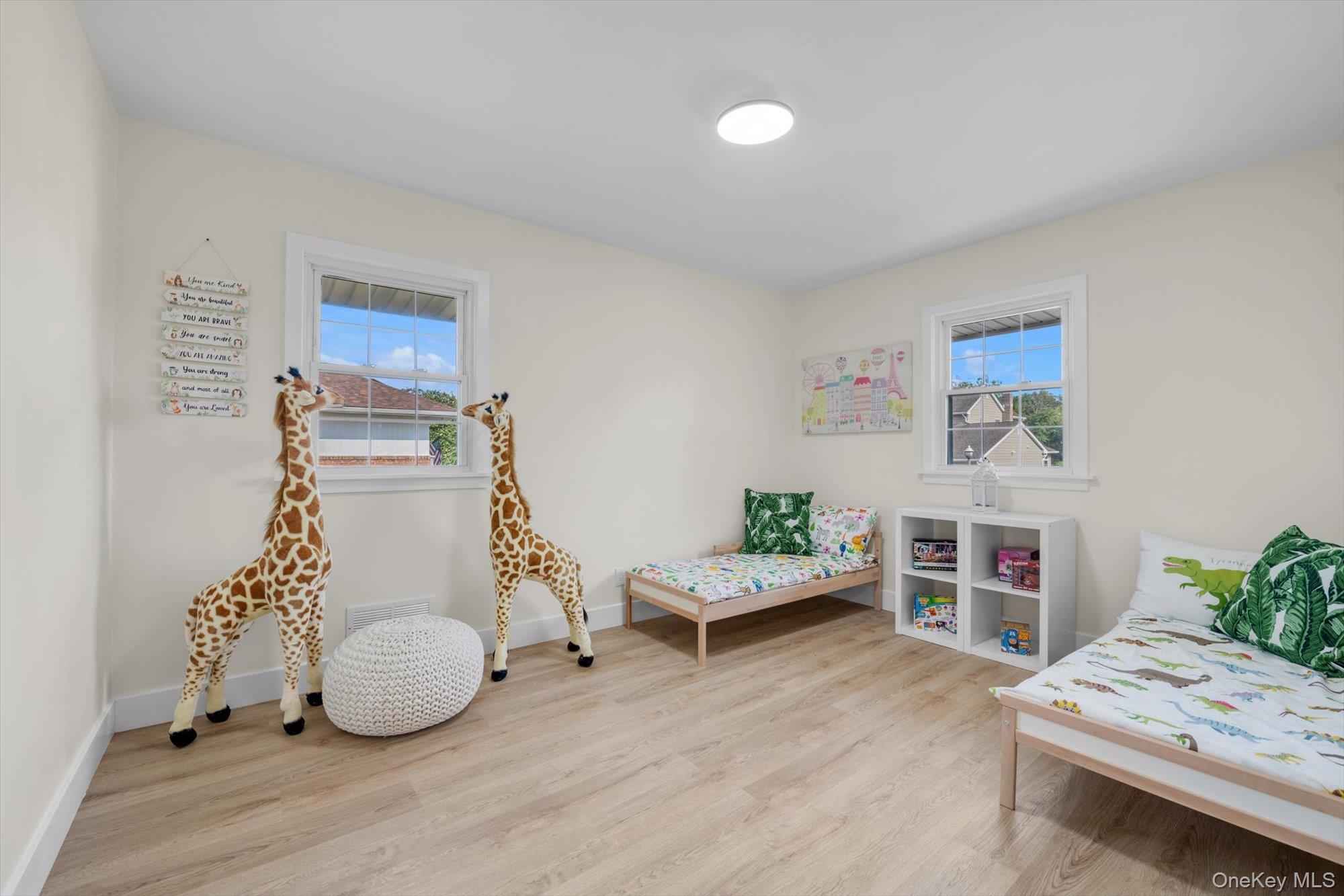 Single Family Wellington  Nassau County, NY 11590, MLS-902005-15