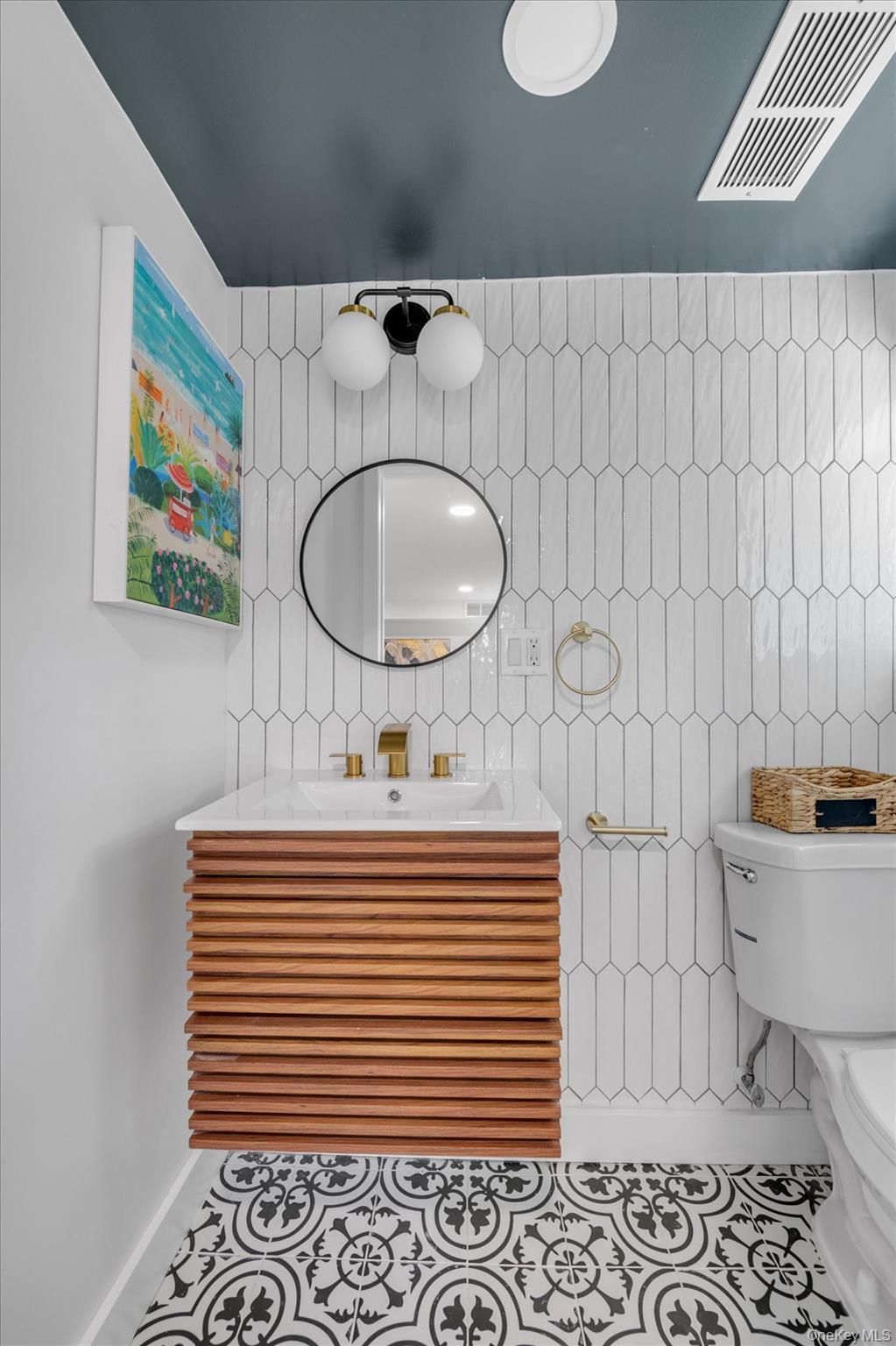 Single Family Wellington  Nassau County, NY 11590, MLS-902005-20