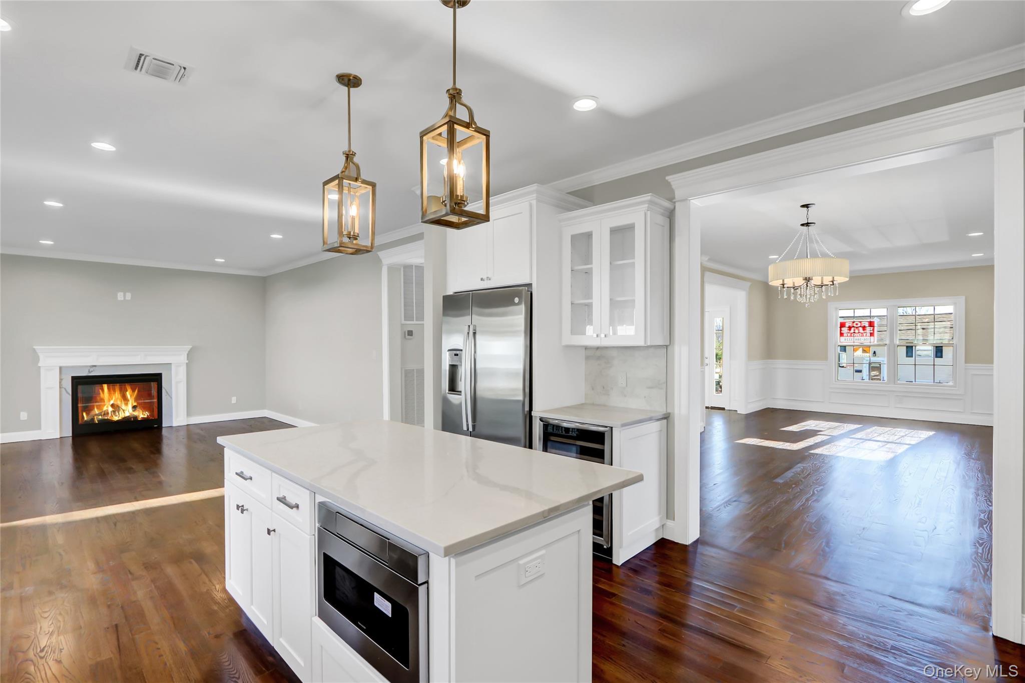 Single Family Hickory Nassau County, NY 11709, MLS-902009-15