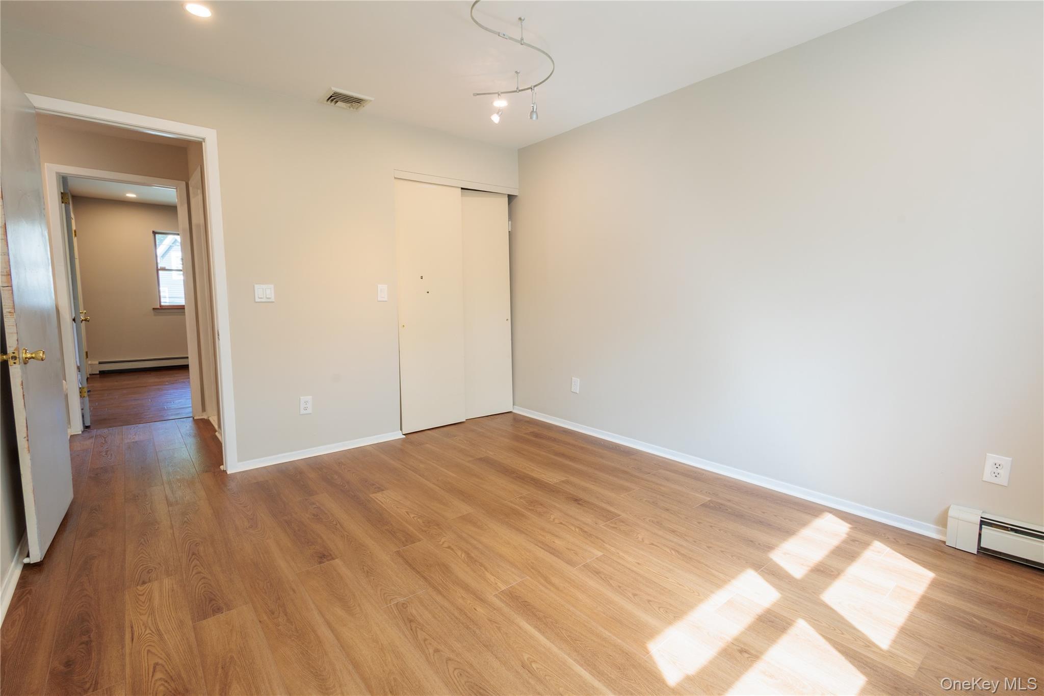 Single Family Hill  Suffolk County, NY 11780, MLS-902012-21