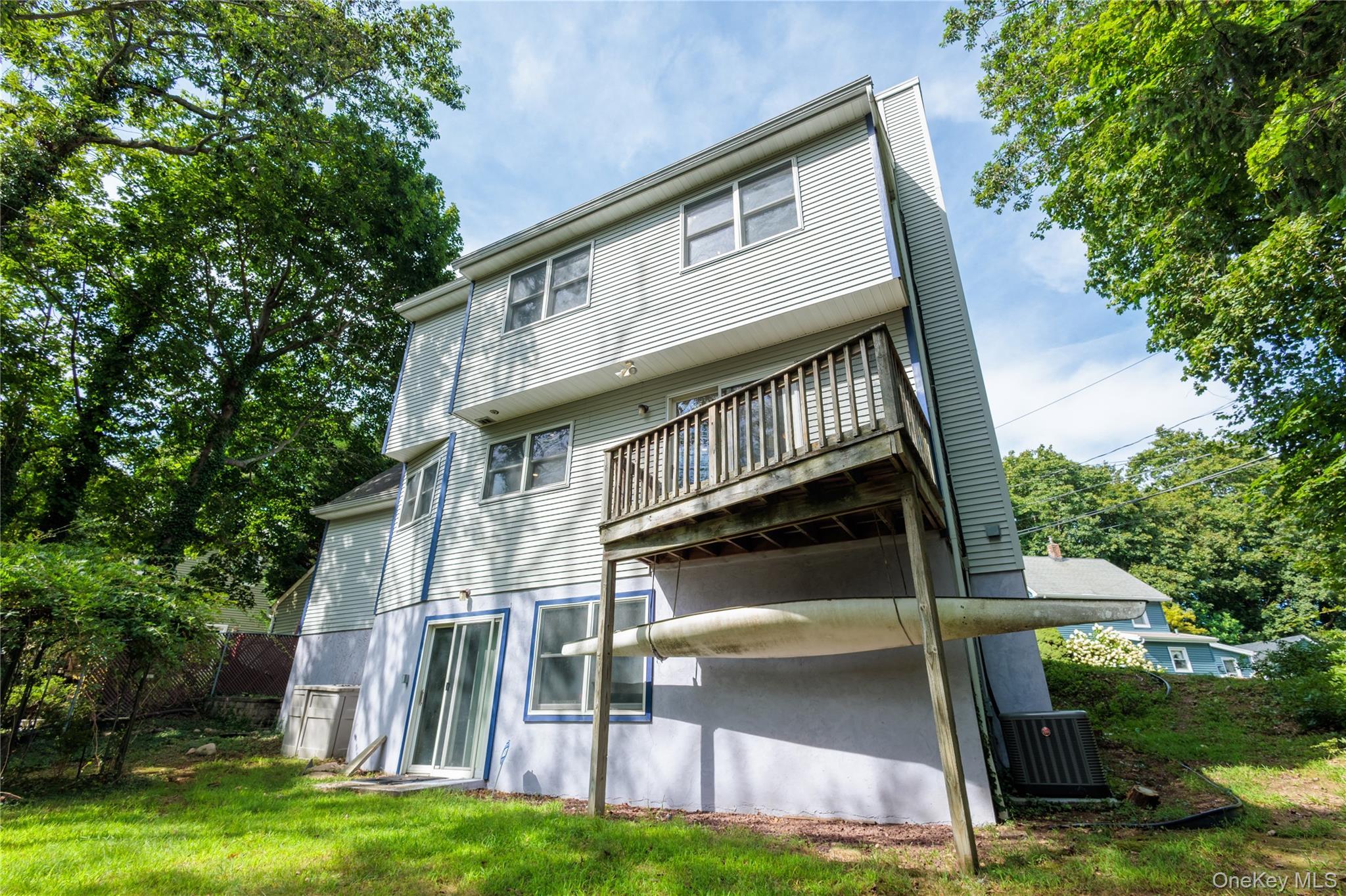 Single Family Hill  Suffolk County, NY 11780, MLS-902012-28