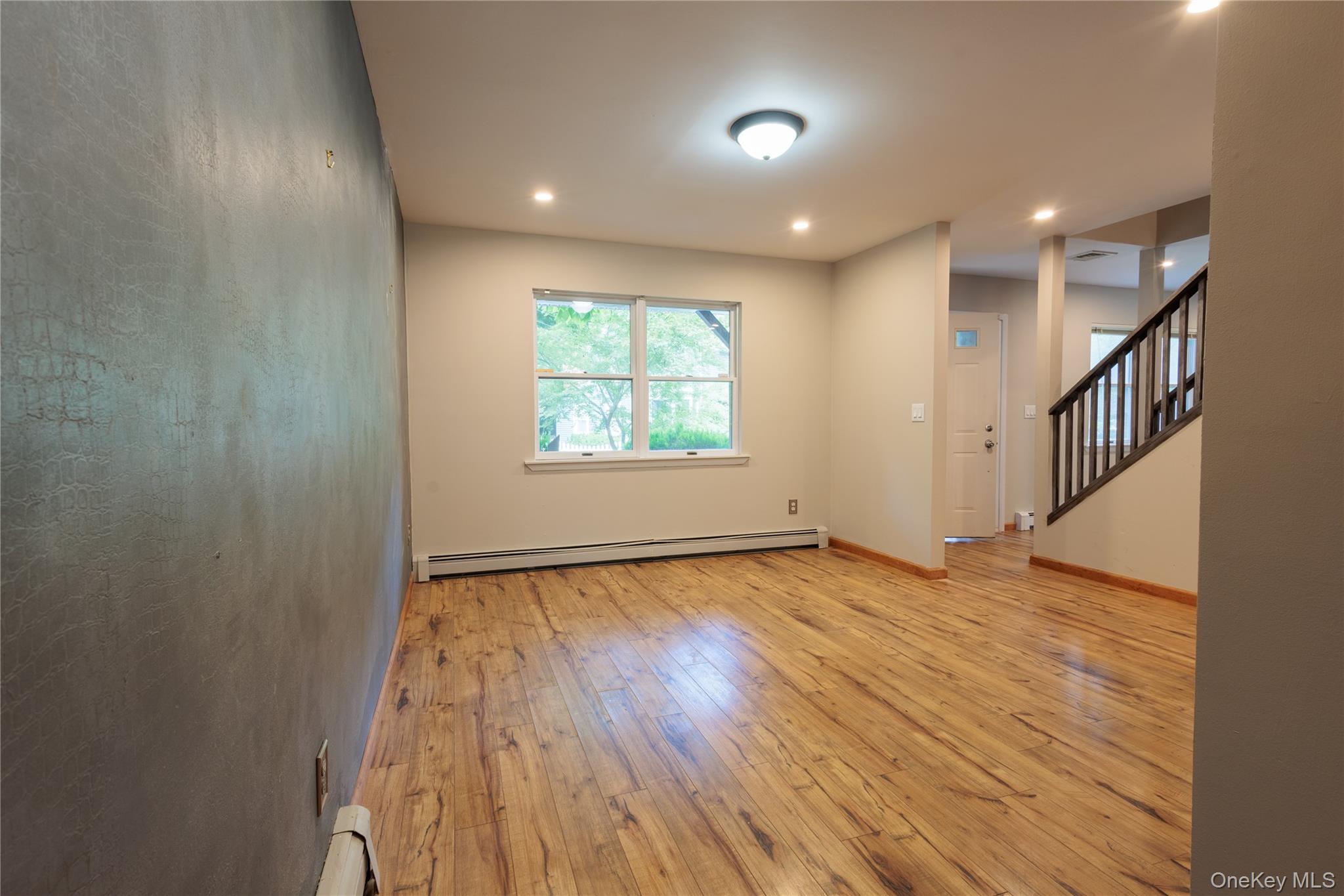 Single Family Hill  Suffolk County, NY 11780, MLS-902012-9