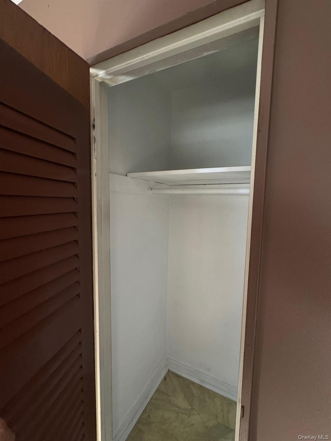 Single Family 213th  Bronx, NY 10469, MLS-902020-13