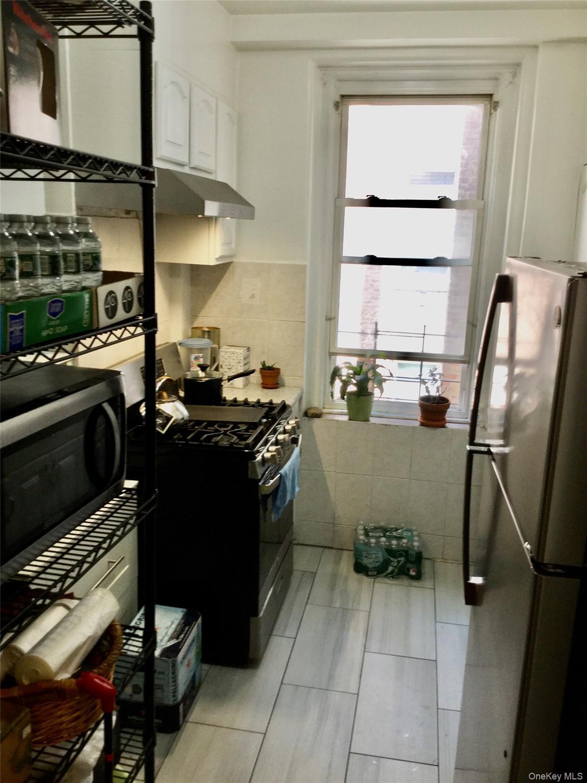 Coop 82  Queens, NY 11372, MLS-902049-7