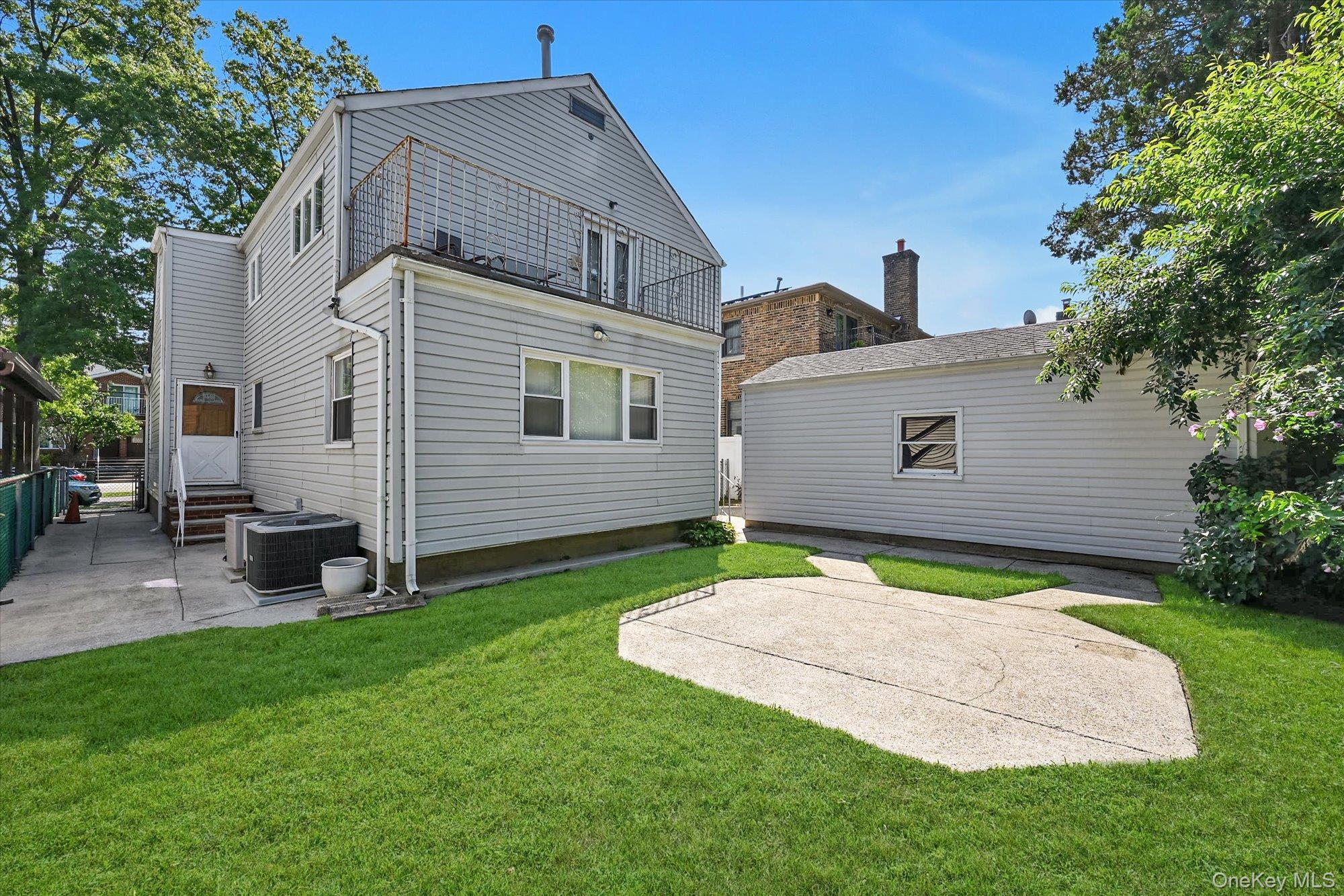 Single Family 253rd  Queens, NY 11362, MLS-902051-19