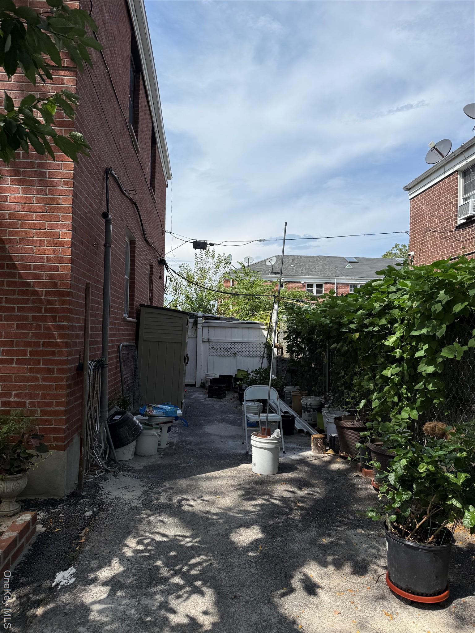 Single Family 25th Queens, NY 11369, MLS-902064-3