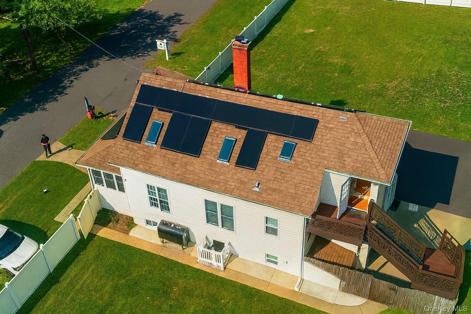 Single Family Milburn  Suffolk County, NY 11789, MLS-902066-4