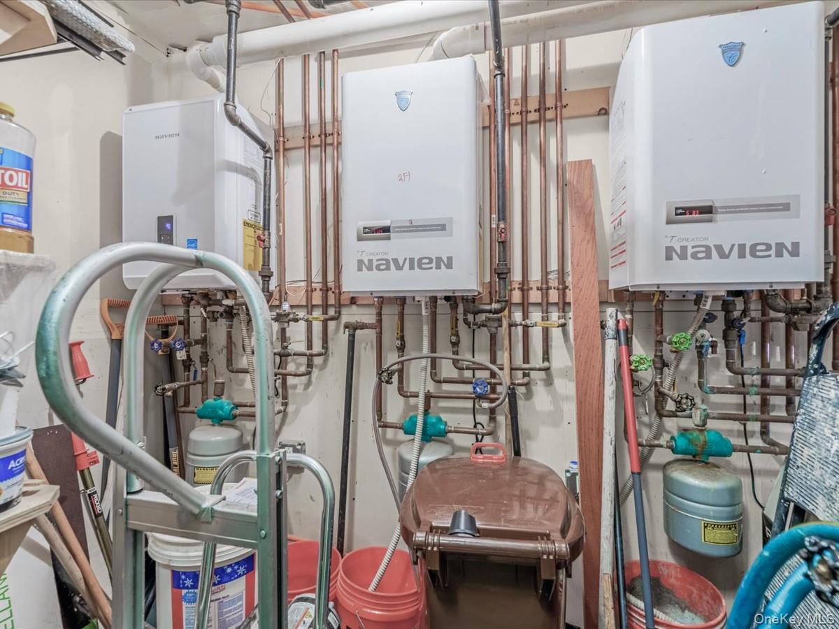 Single Family Belmont Brooklyn, NY 11207, MLS-902075-11