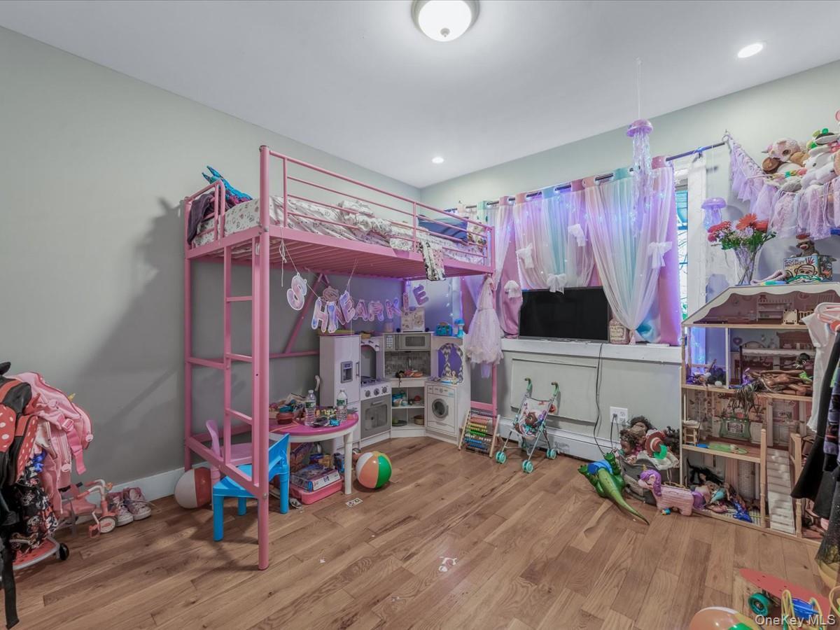 Single Family Belmont Brooklyn, NY 11207, MLS-902075-19