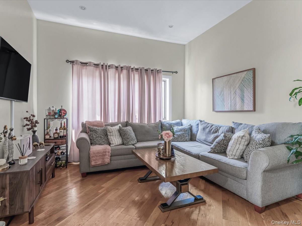 Single Family Belmont Brooklyn, NY 11207, MLS-902075-3